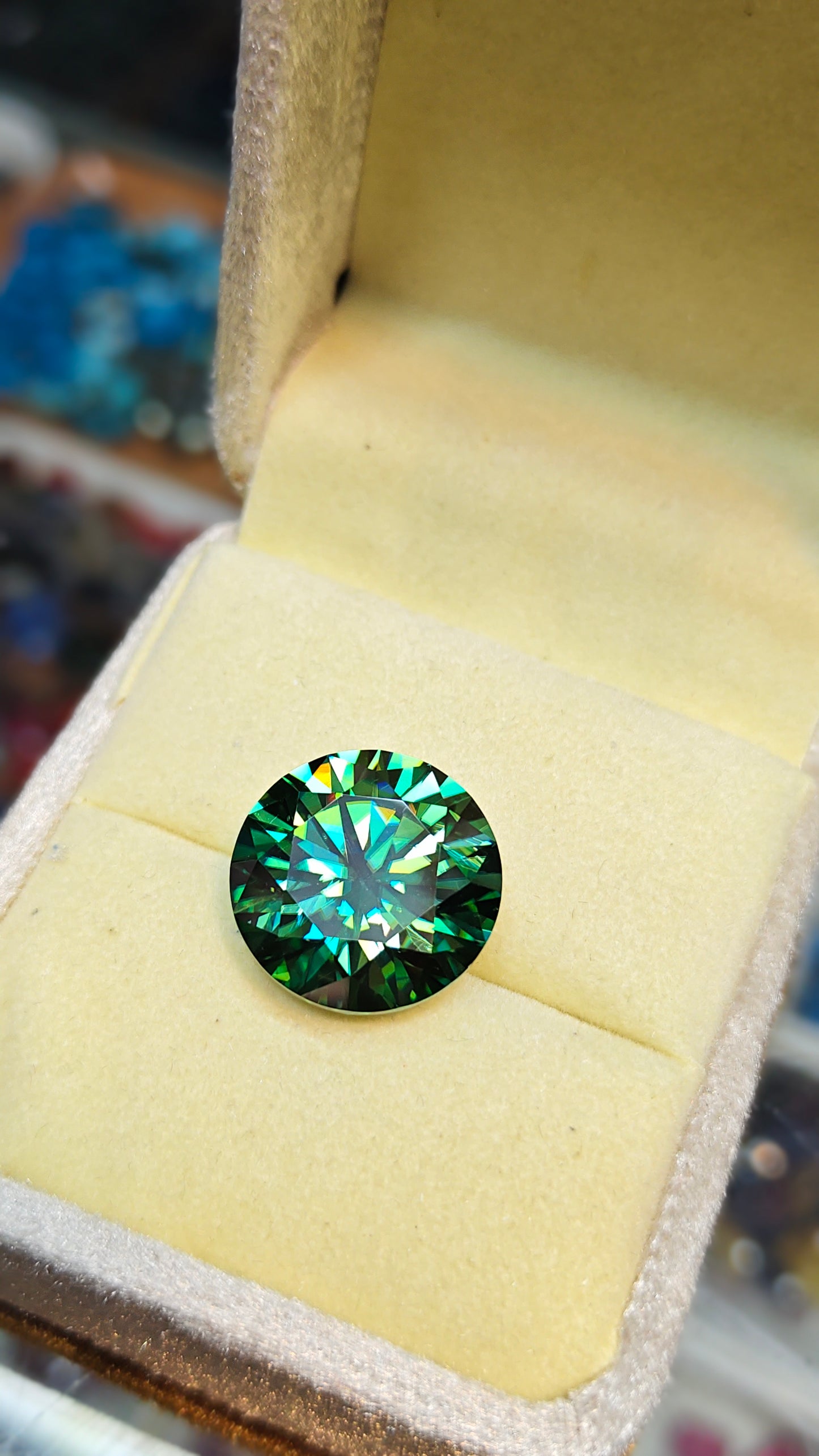 Green Moissanite