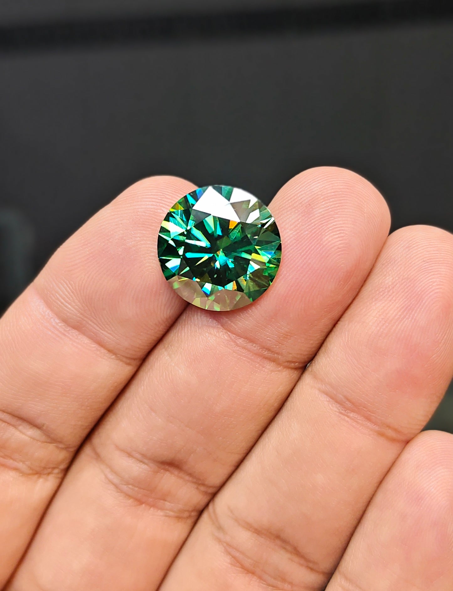 Green Moissanite