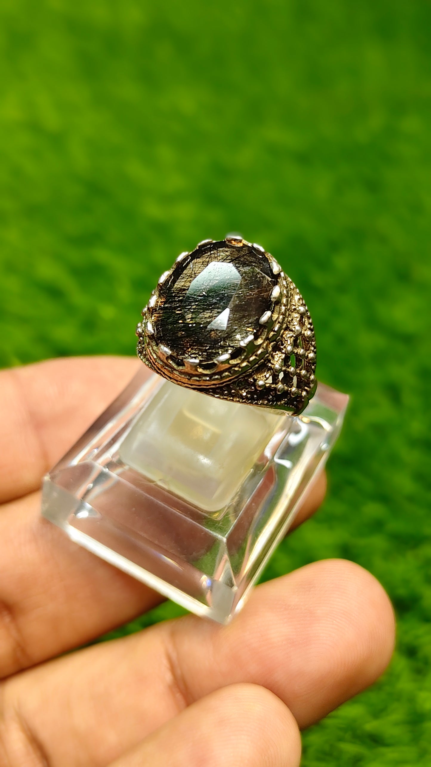Moh e Najaf Ring