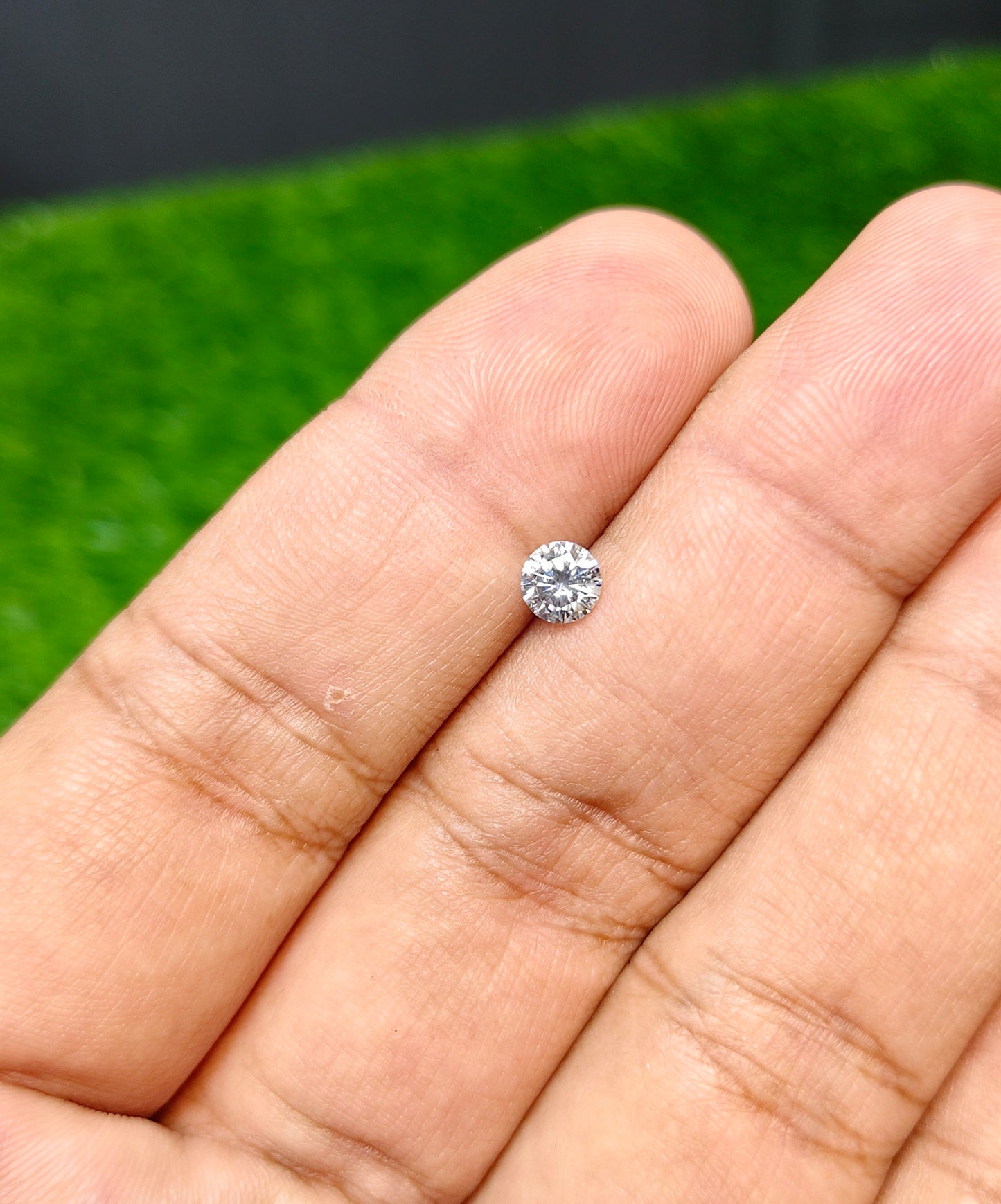 White Moissanite With Gra Lab Certificate