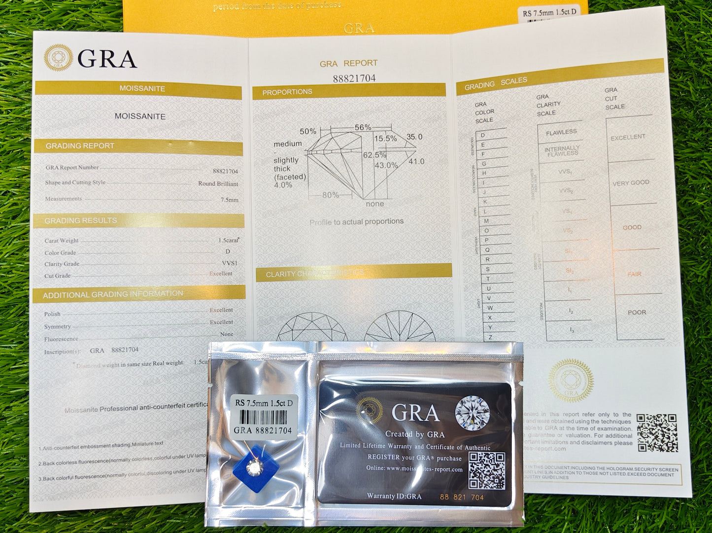 White Moissanite With Gra Lab Certificate