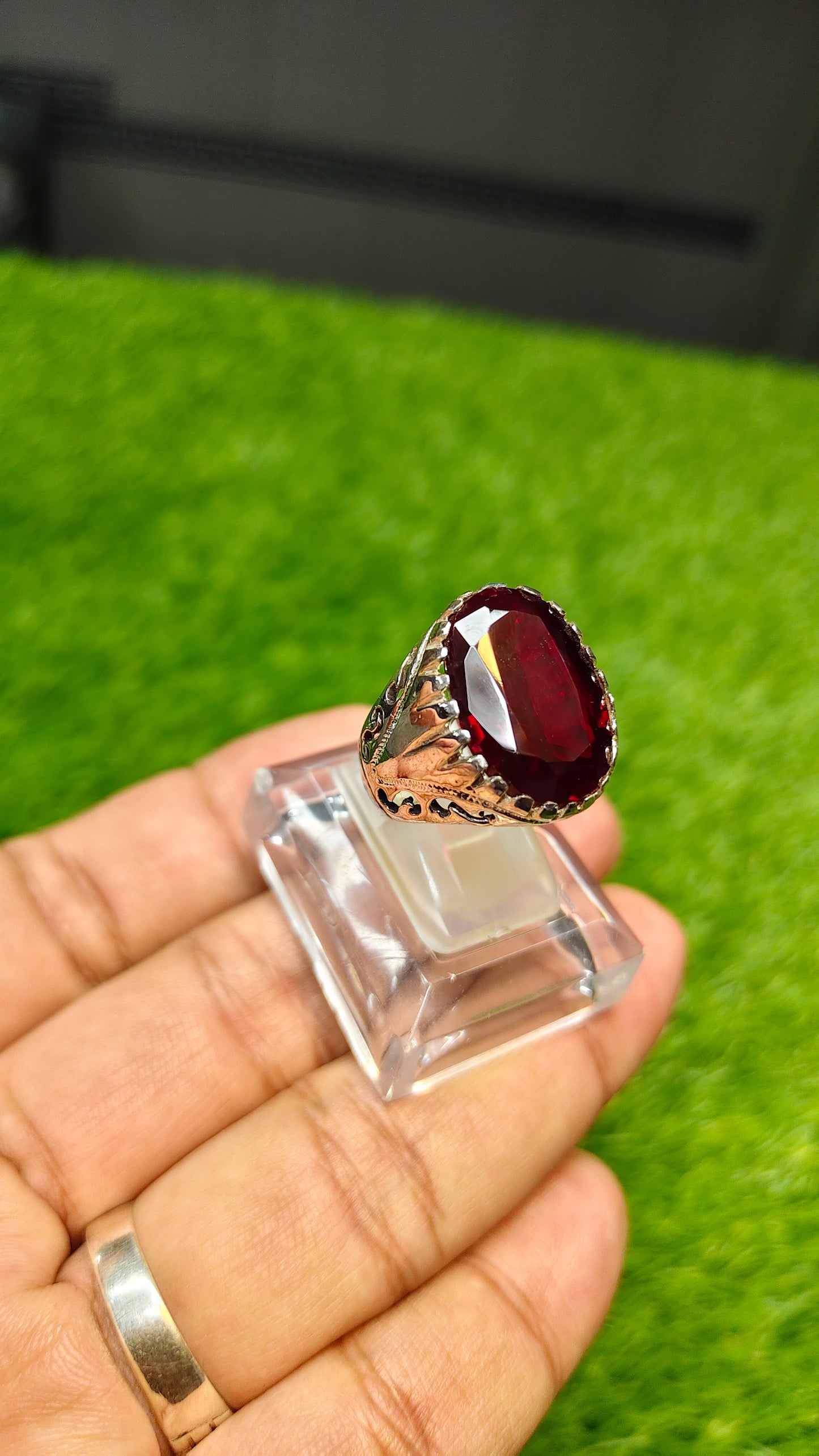 Premium Quality Irani Yaqoot Ring