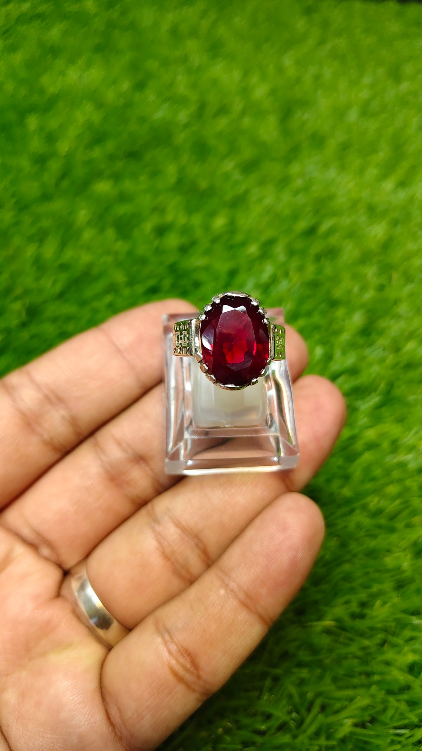 Premium Quality Irani Yaqoot Ring