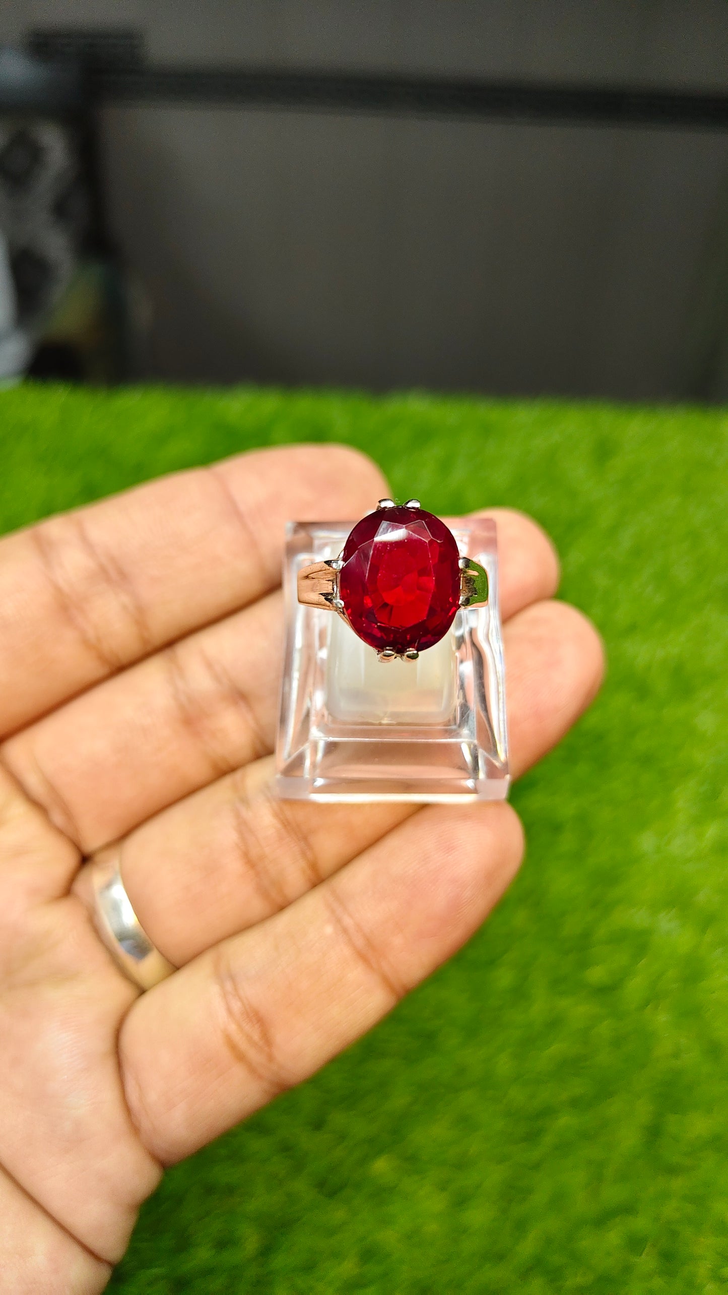 Premium Quality Yaqoot Ring