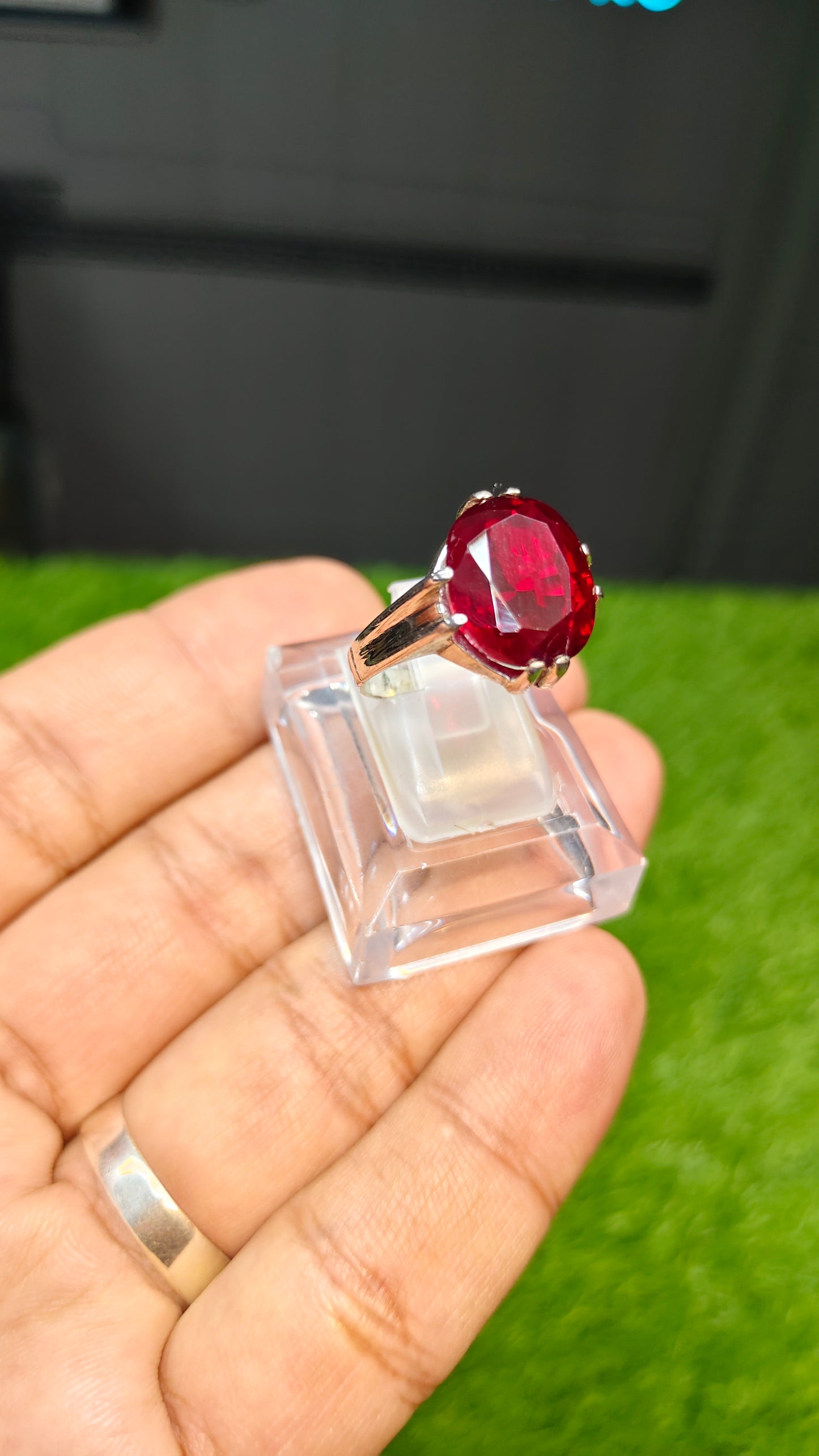 Premium Quality Yaqoot Ring