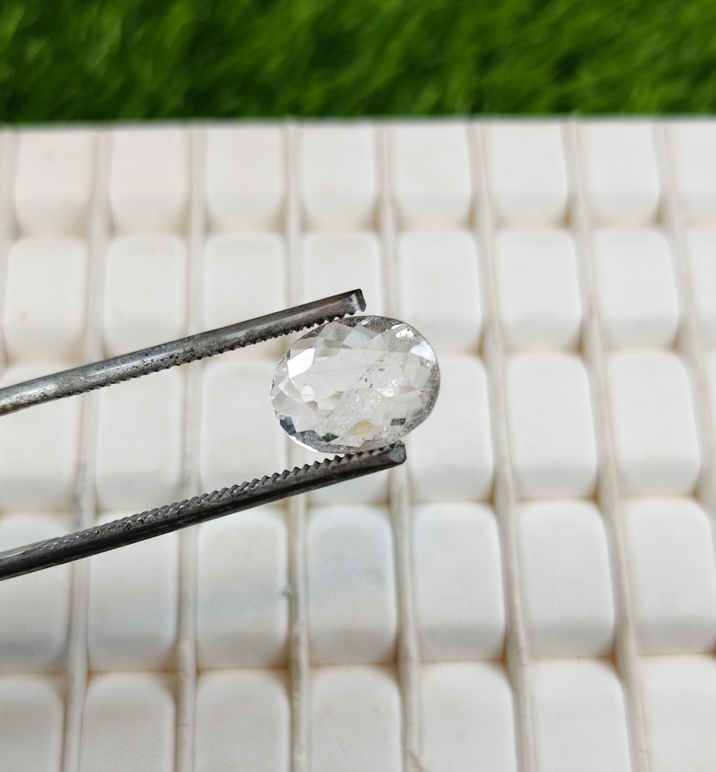 White Pukhraj With Lab Certificate