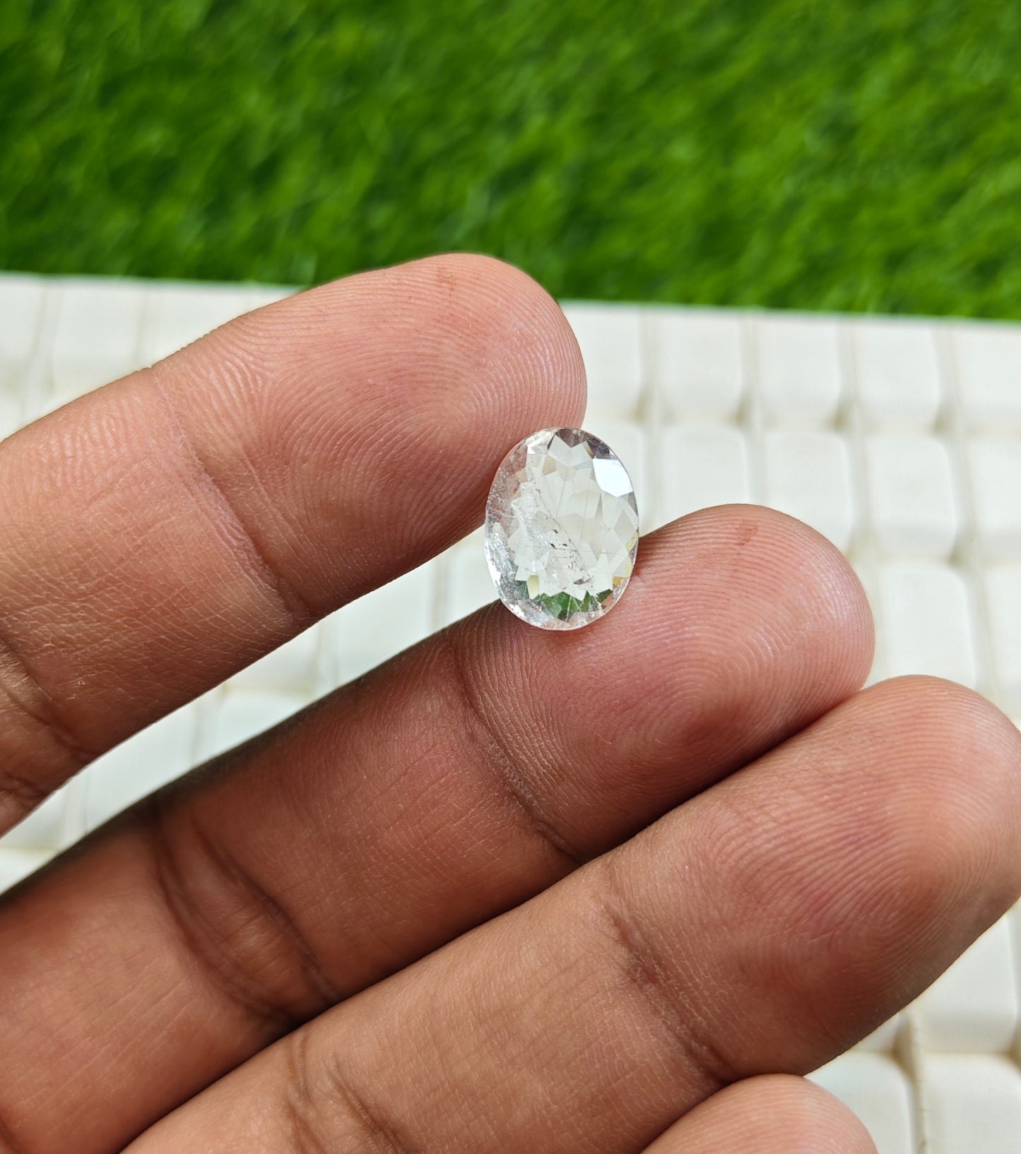 White Pukhraj With Lab Certificate