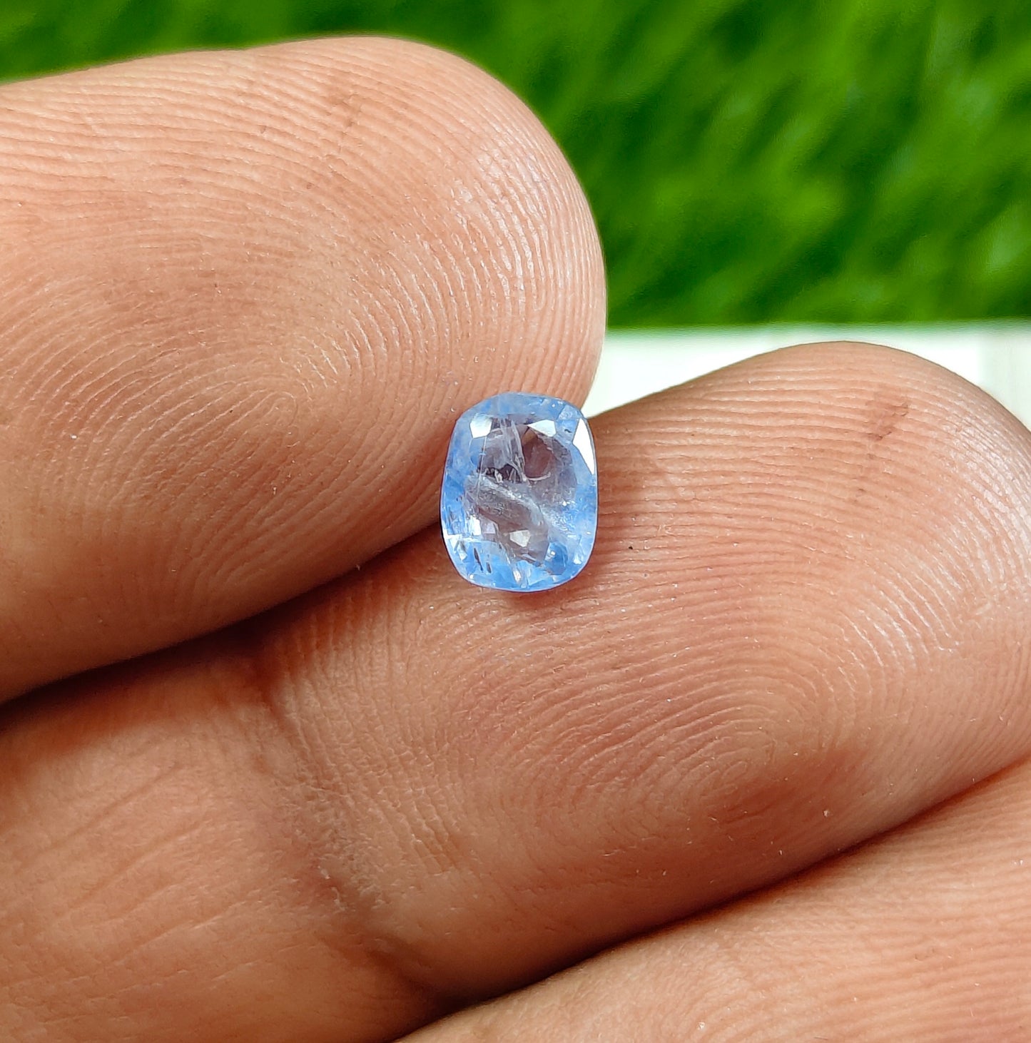 Ceylon Neelam With Lab Certificate