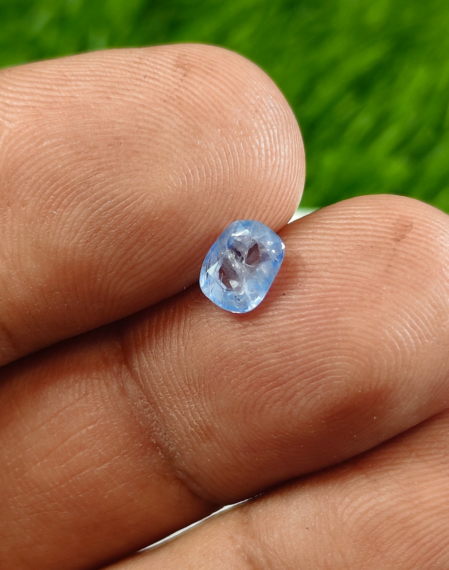 Ceylon Neelam With Lab Certificate