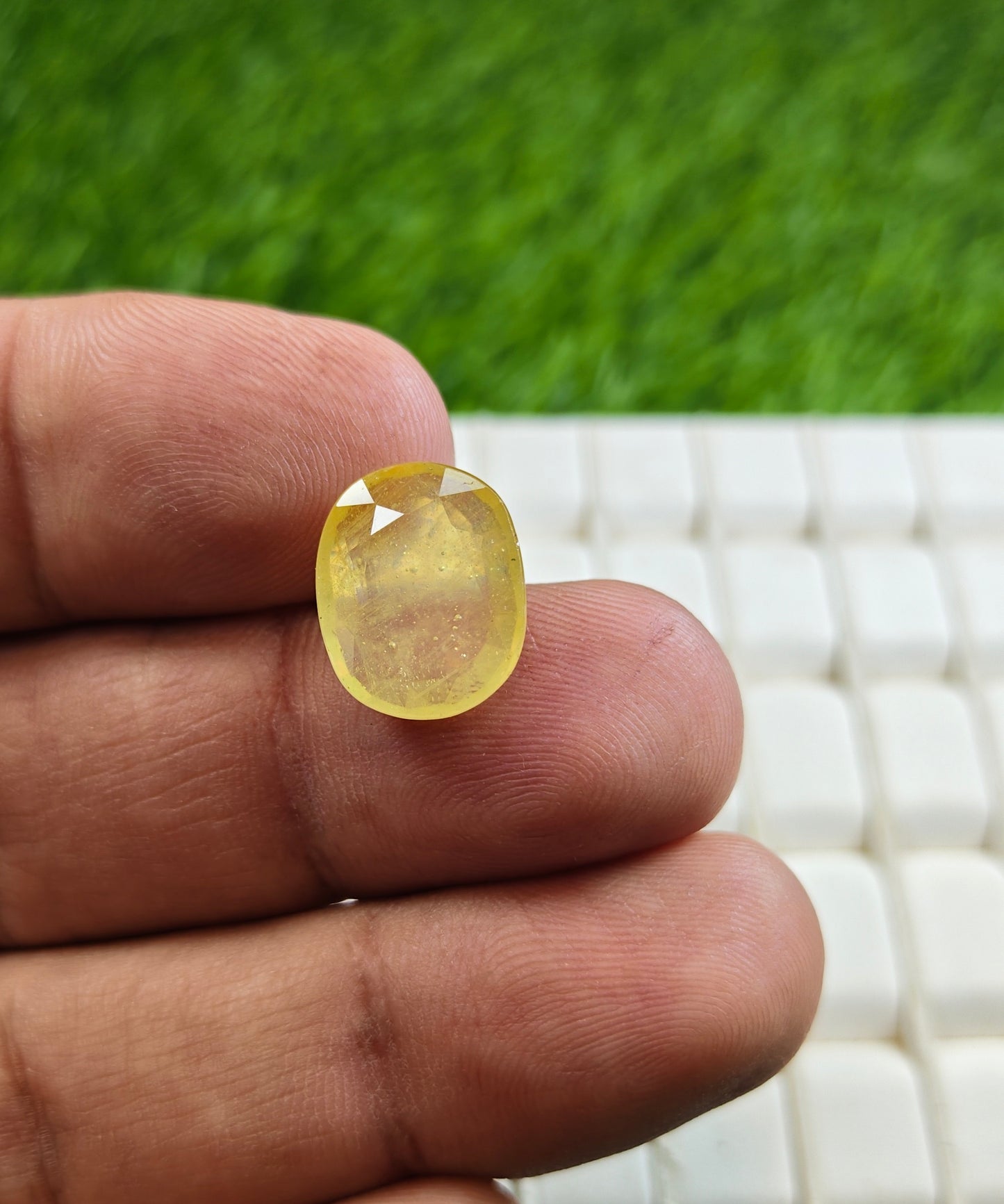 Premium Quality Pukhraj With Lab Certificate