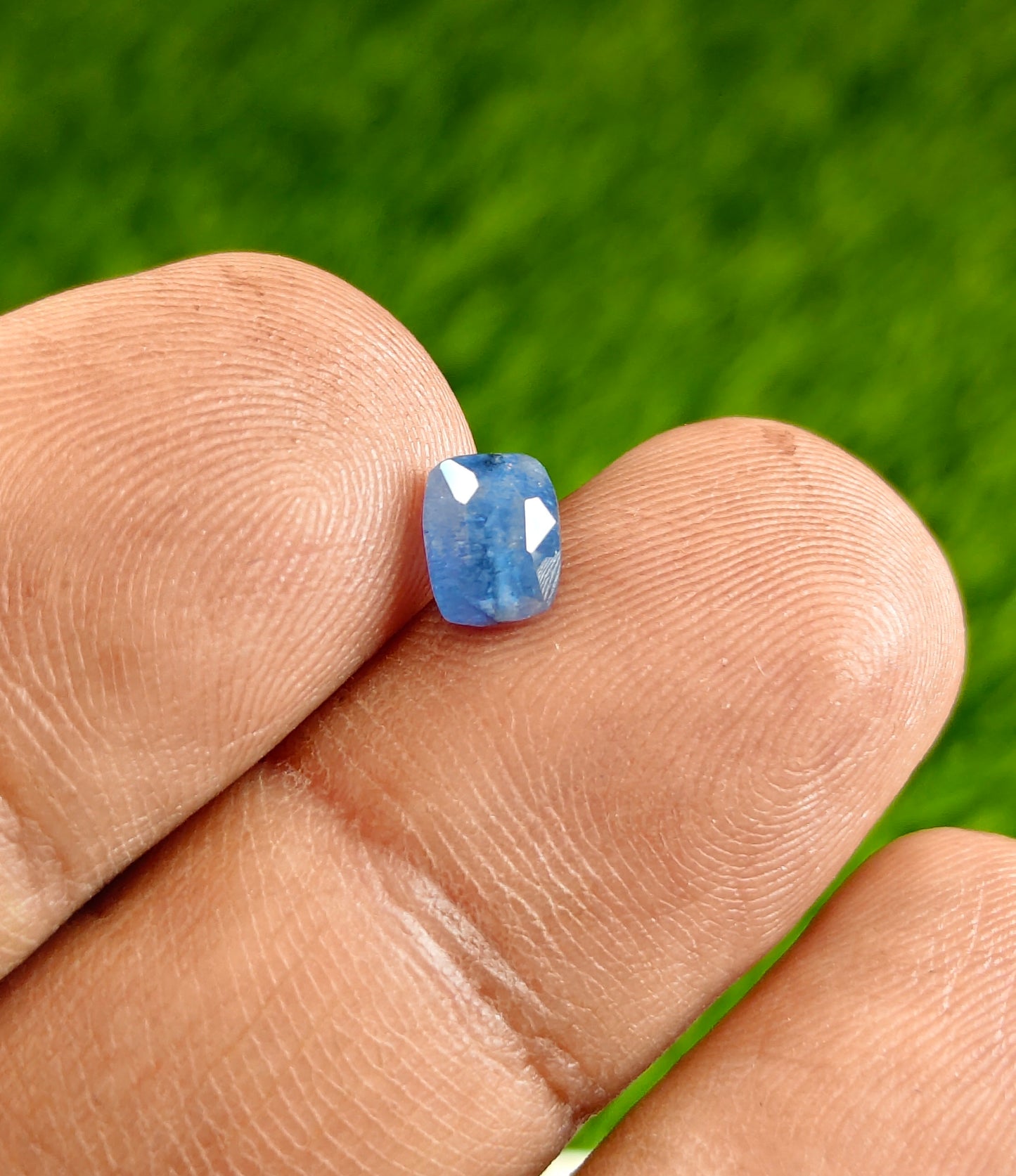 Ceylon Neelam With Lab Certificate