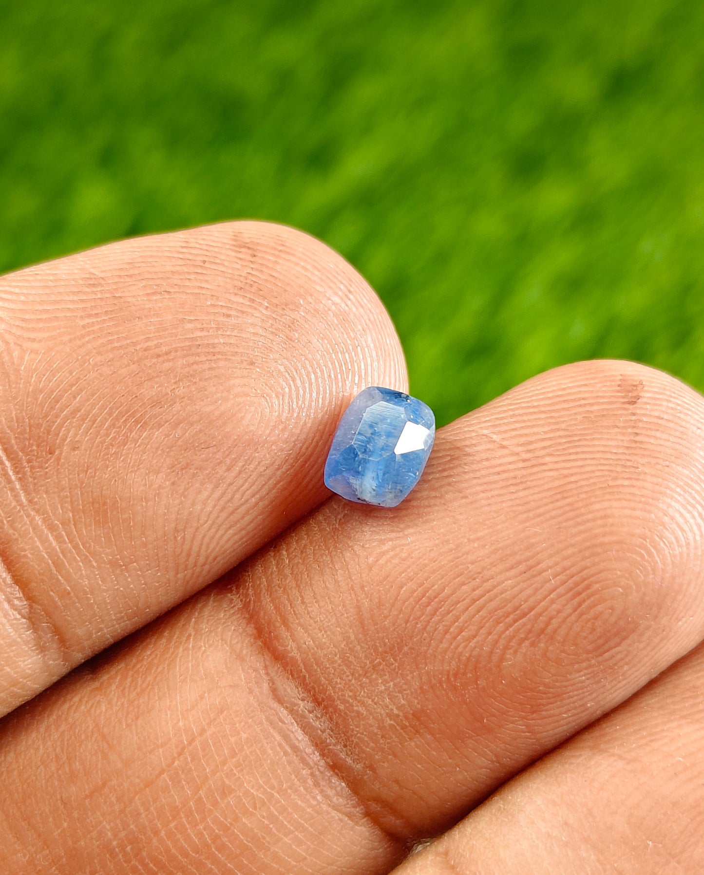 Ceylon Neelam With Lab Certificate