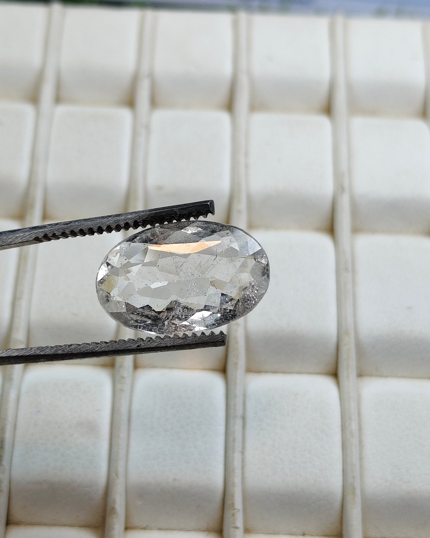 White Pukhraj With Lab Certificate