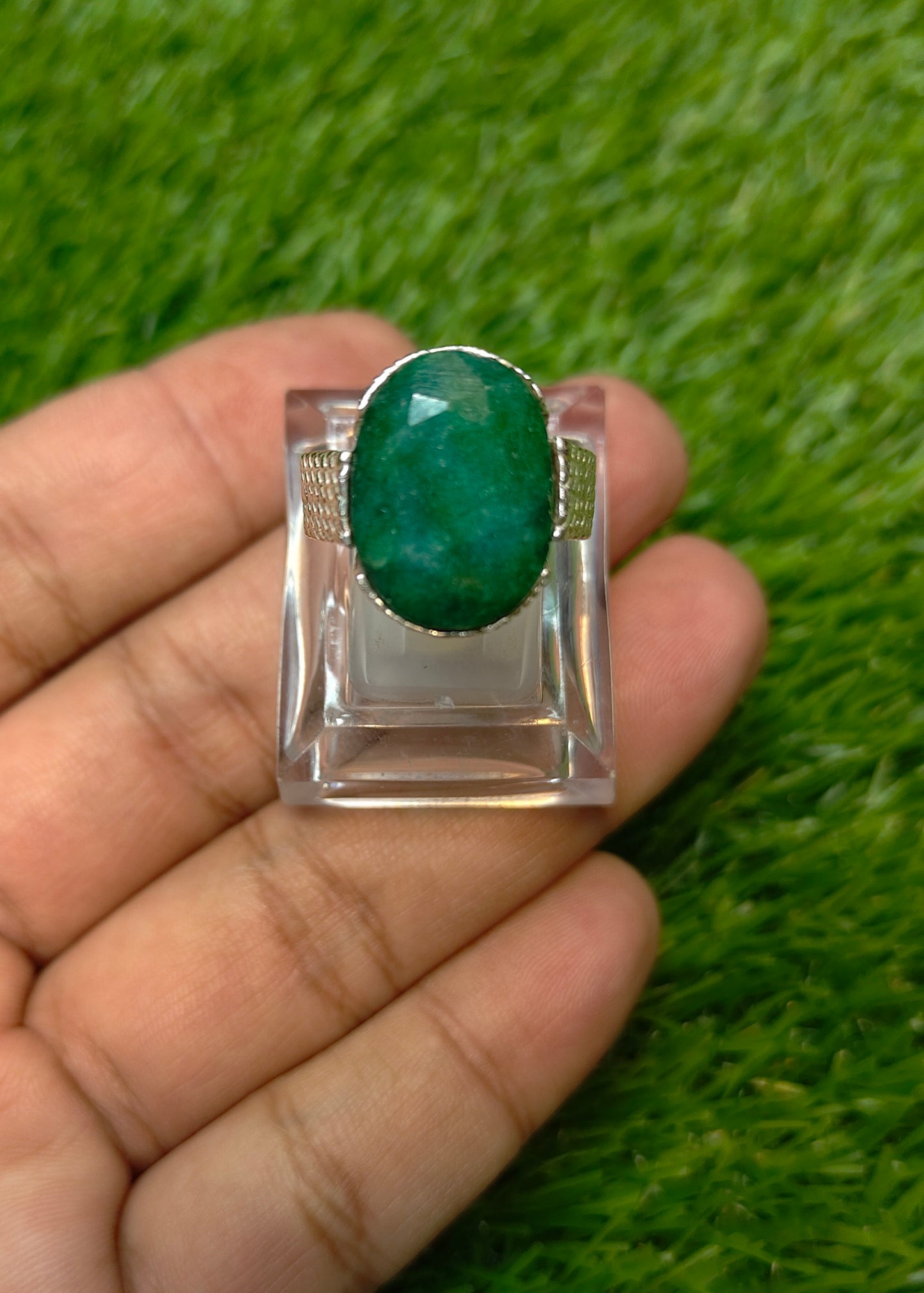 Premium Quality Zamurd Ring