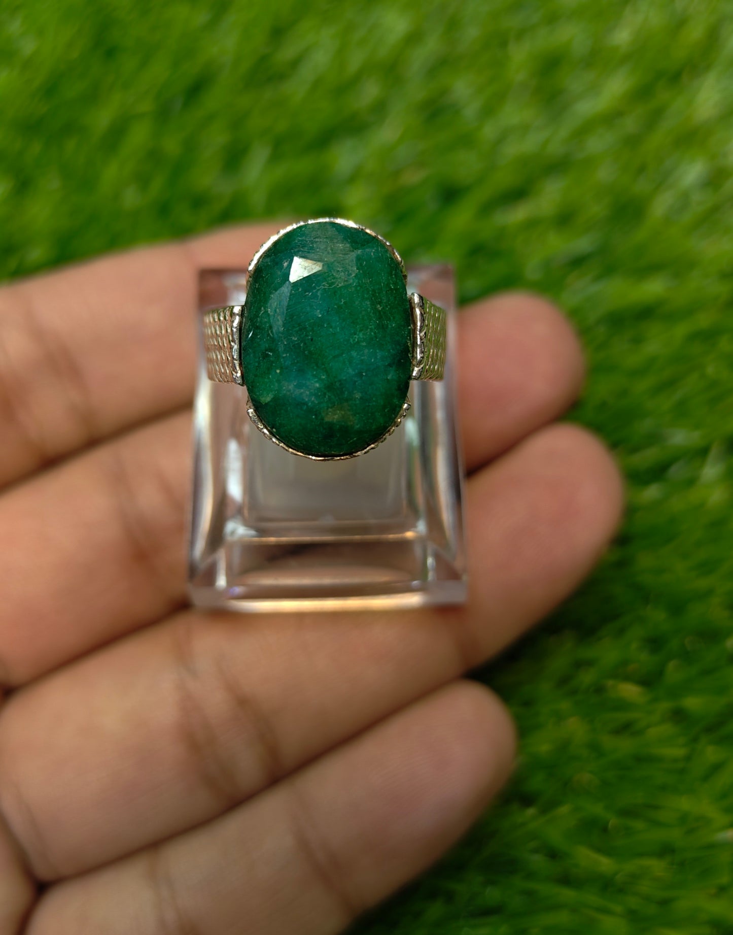 Premium Quality Zamurd Ring