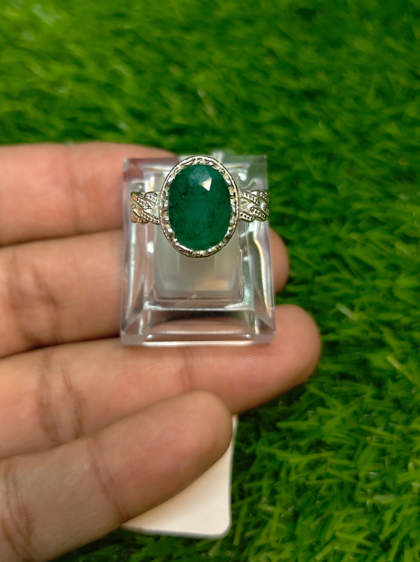 Premium Quality  Zamurd Ring