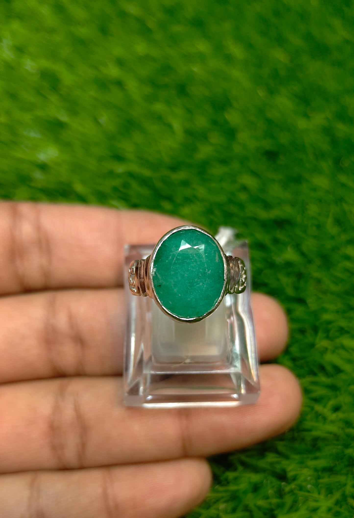 Premium Quality  Zamurd Ring