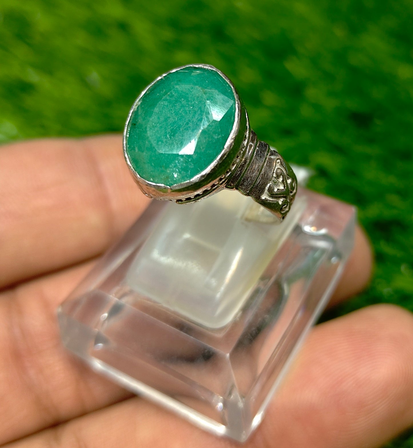 Premium Quality  Zamurd Ring