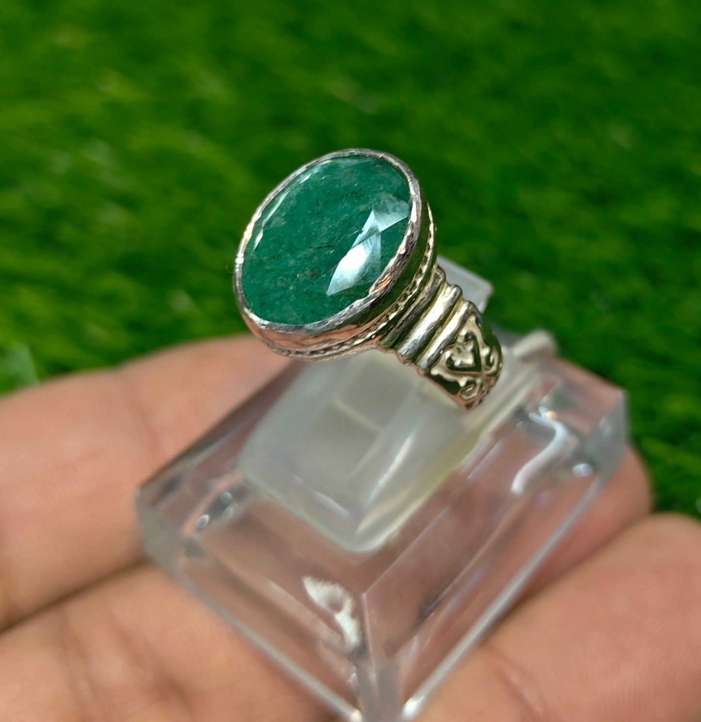 Premium Quality  Zamurd Ring