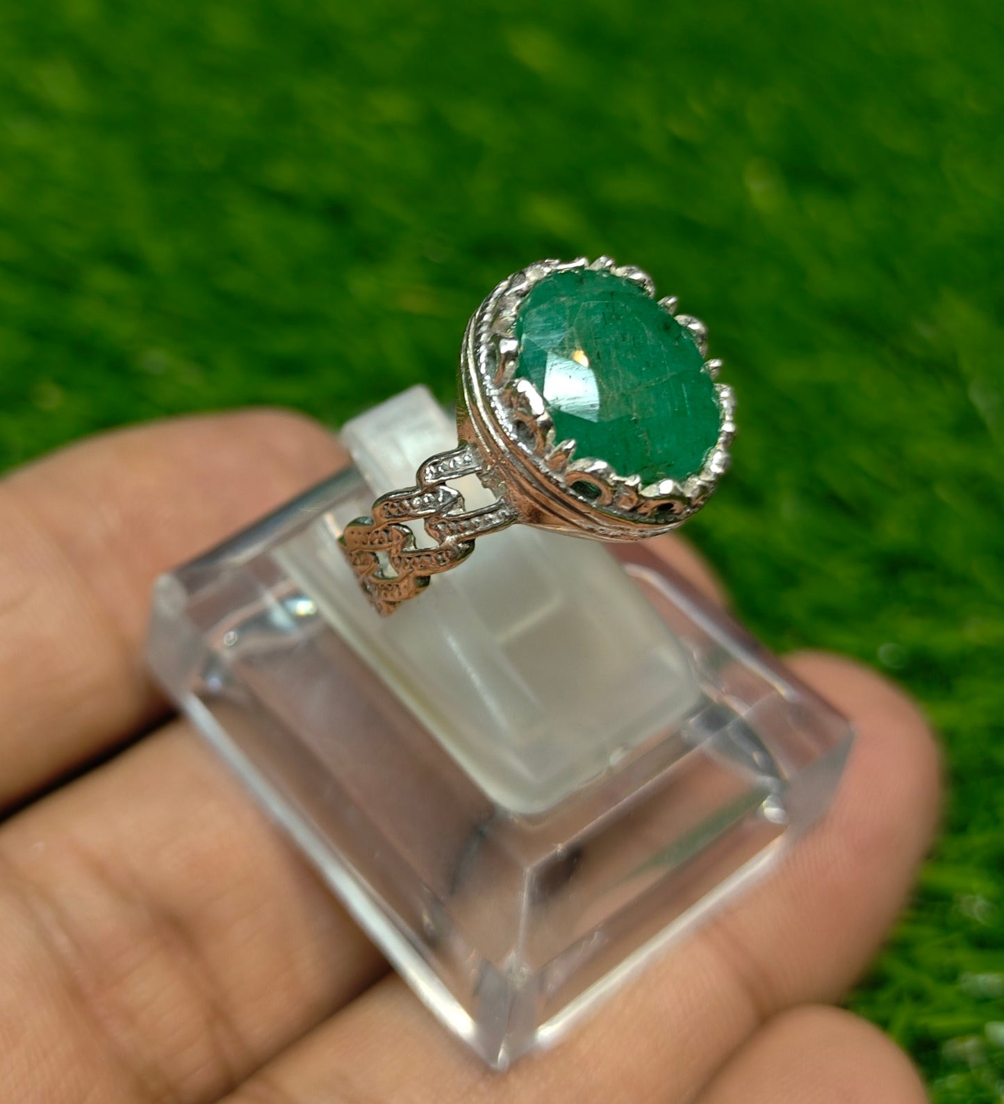 Premium Quality  Zamurd Ring