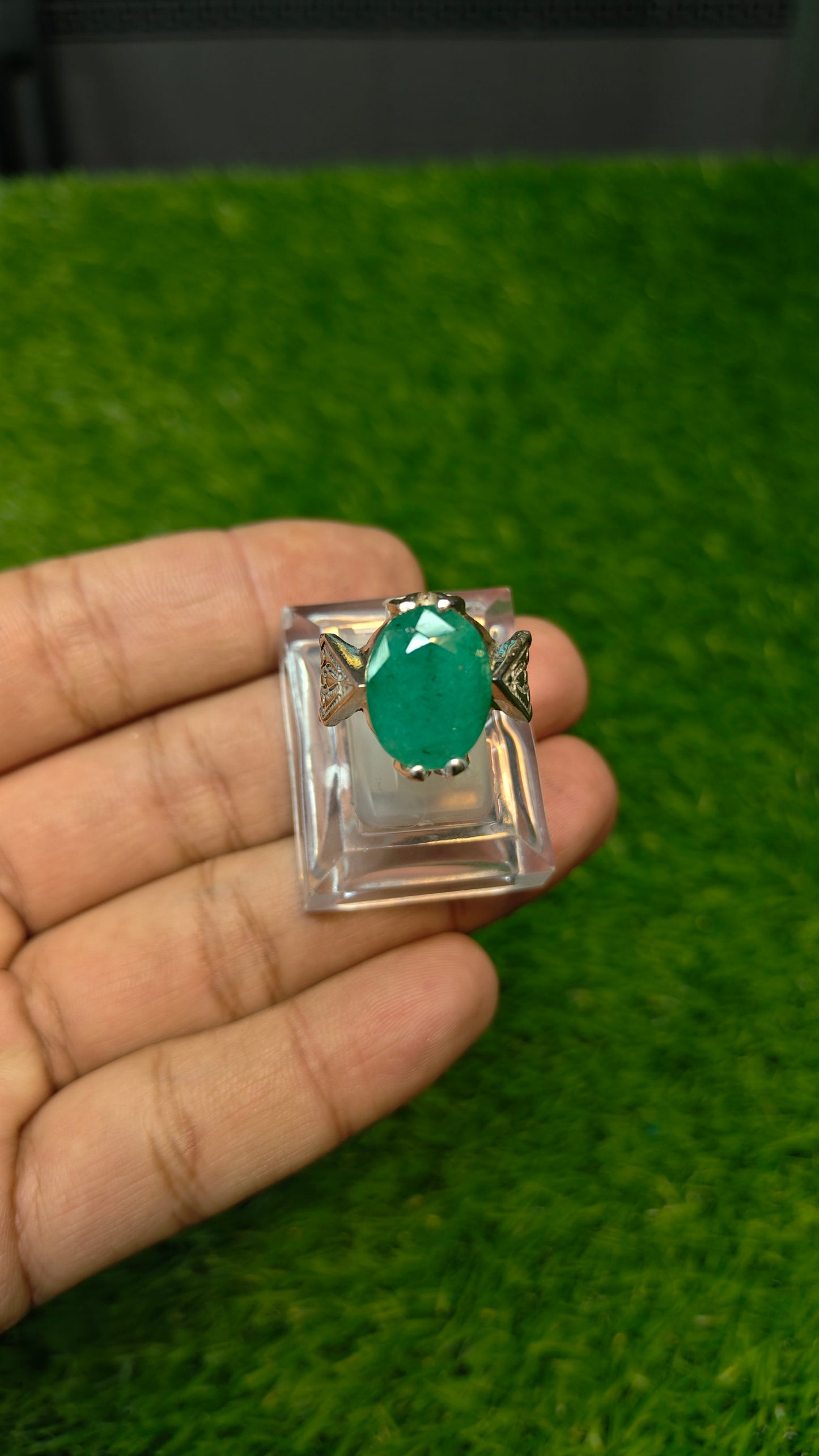 Premium Quality  Zamurd Ring