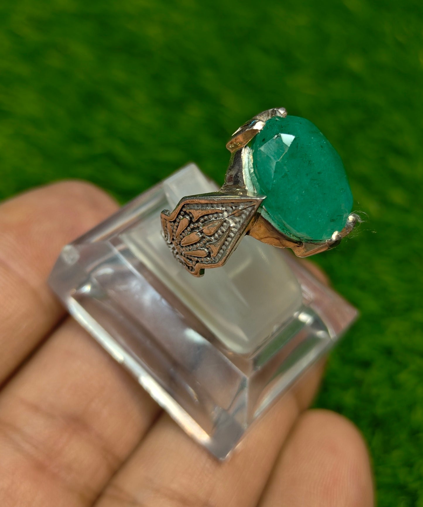 Premium Quality  Zamurd Ring