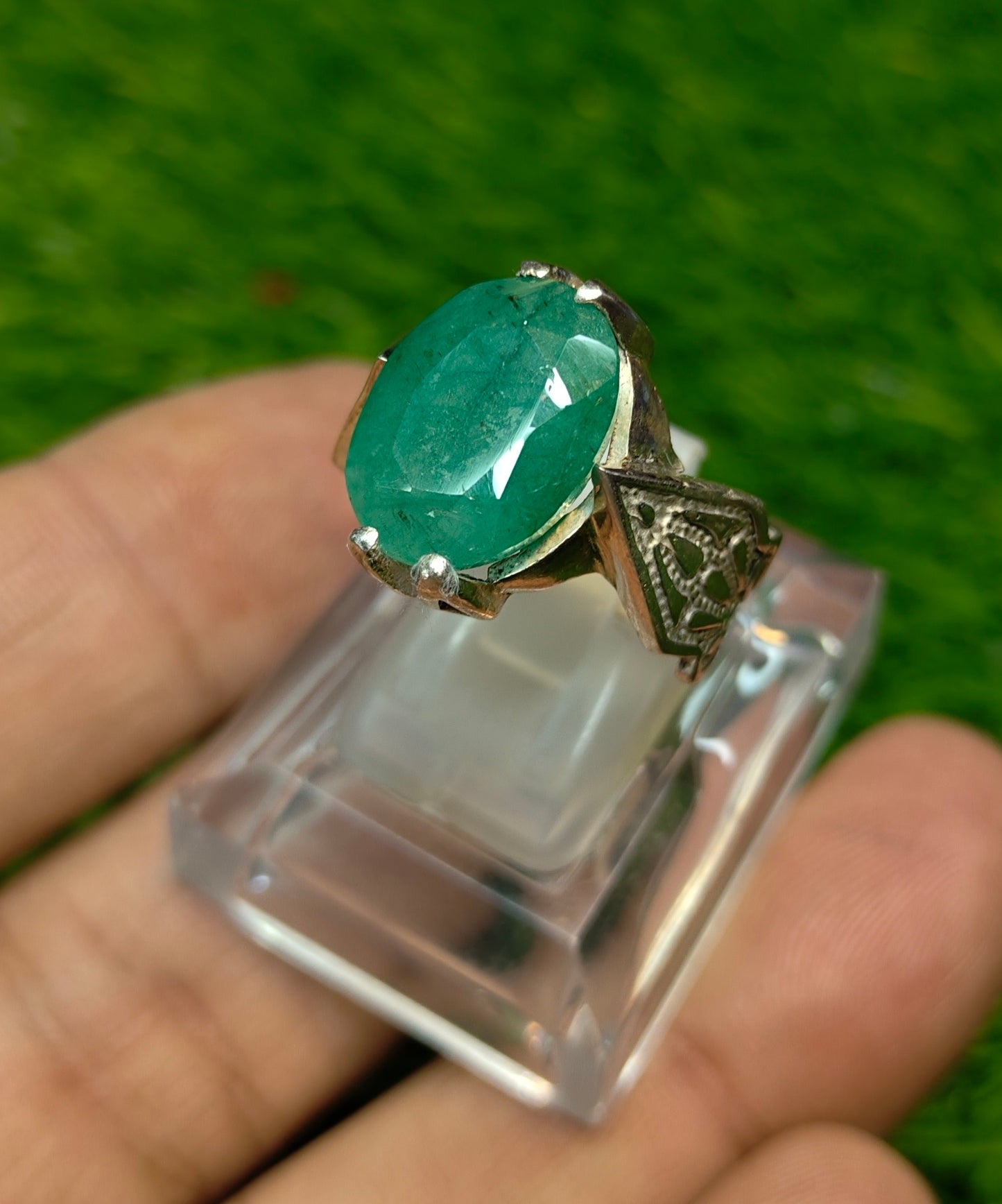 Premium Quality  Zamurd Ring