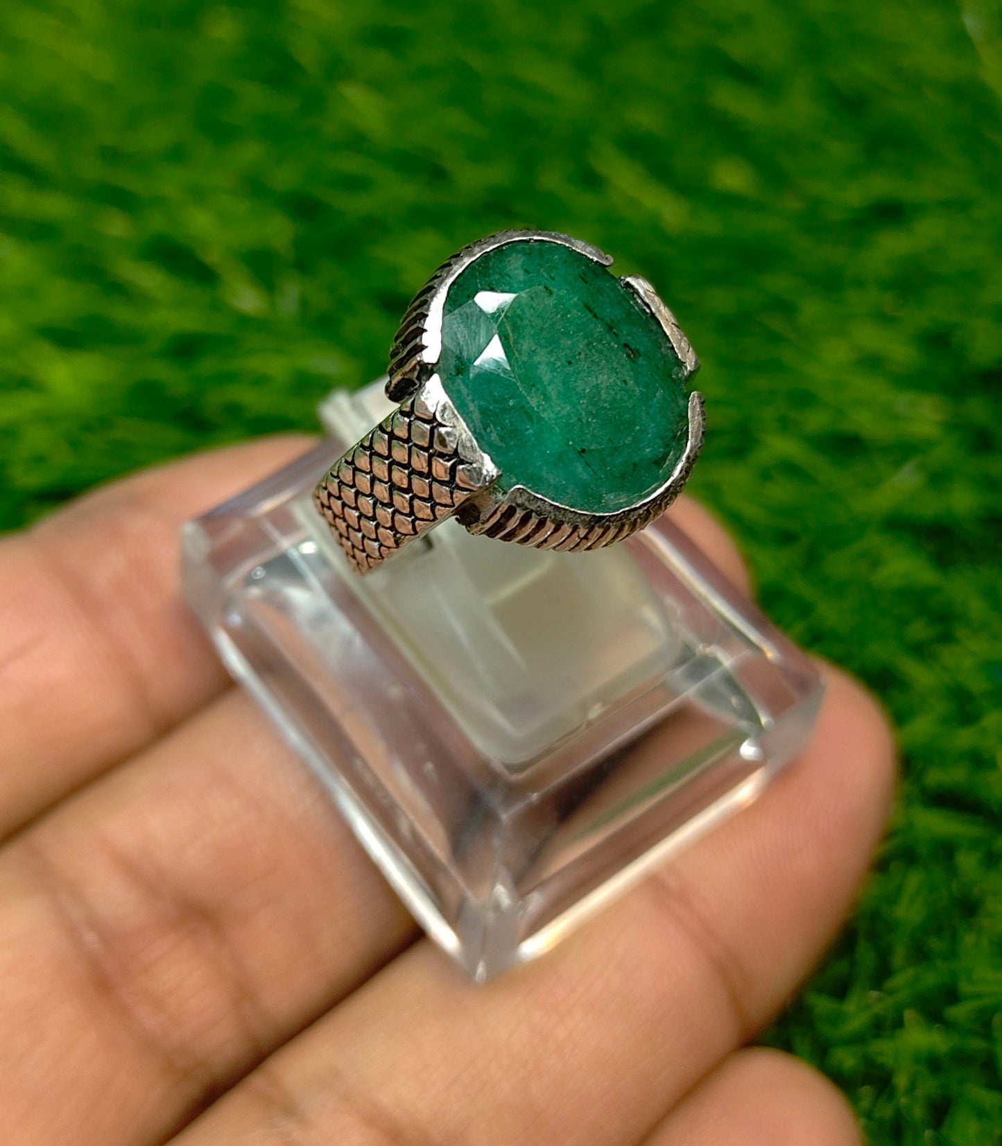 Premium Quality  Zamurd Ring