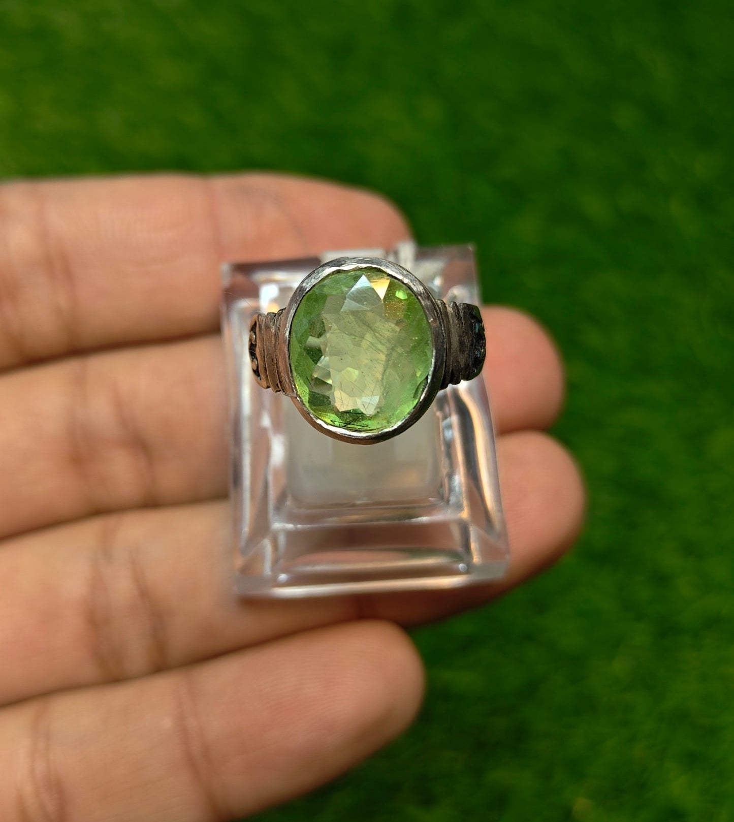Premium Quality Peridot Ring