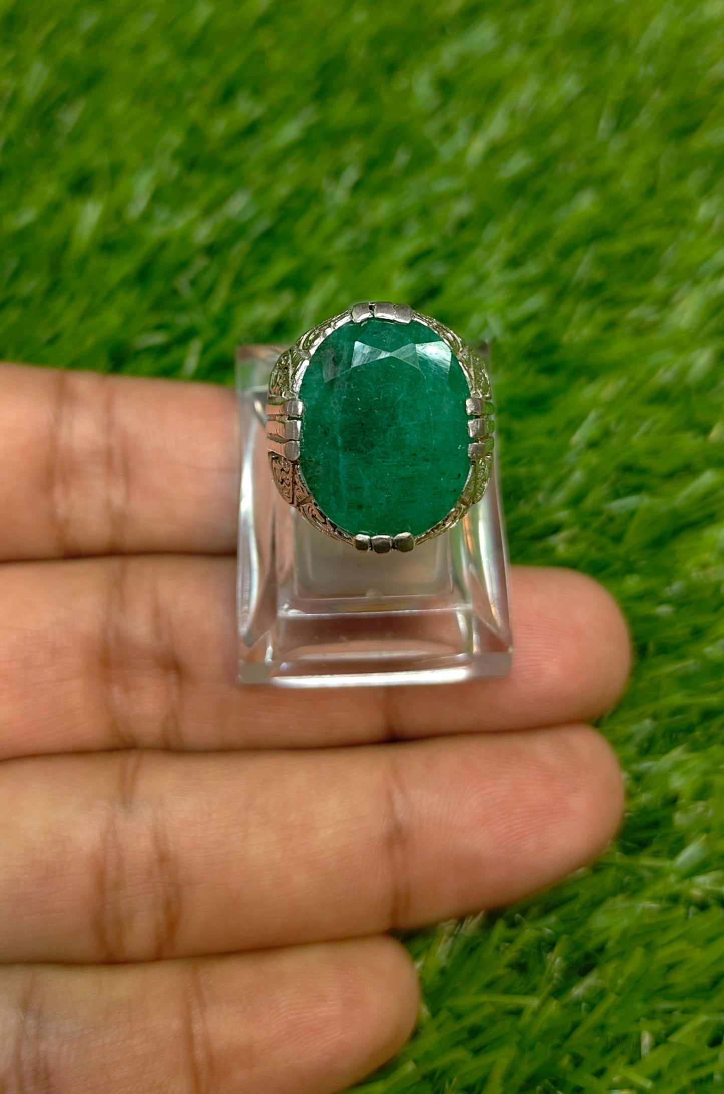 Premium Quality Zamurd Ring