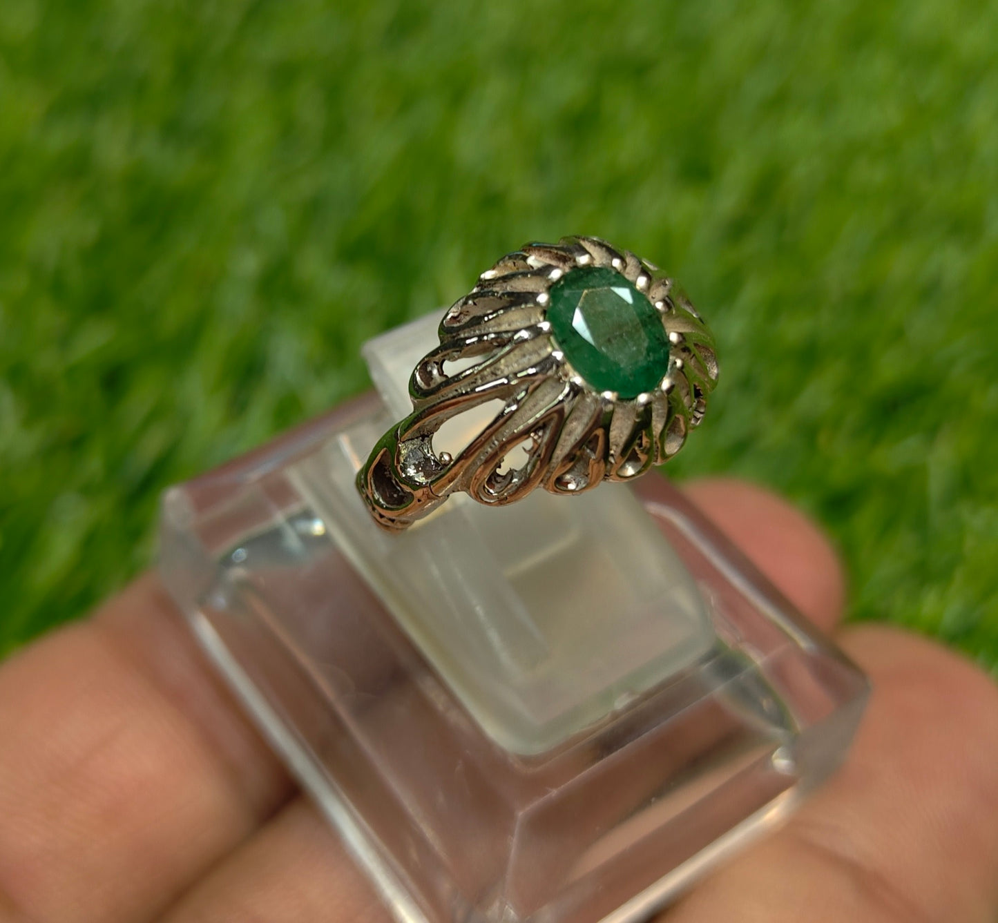 Premium Quality Zambia Zamurd Ring
