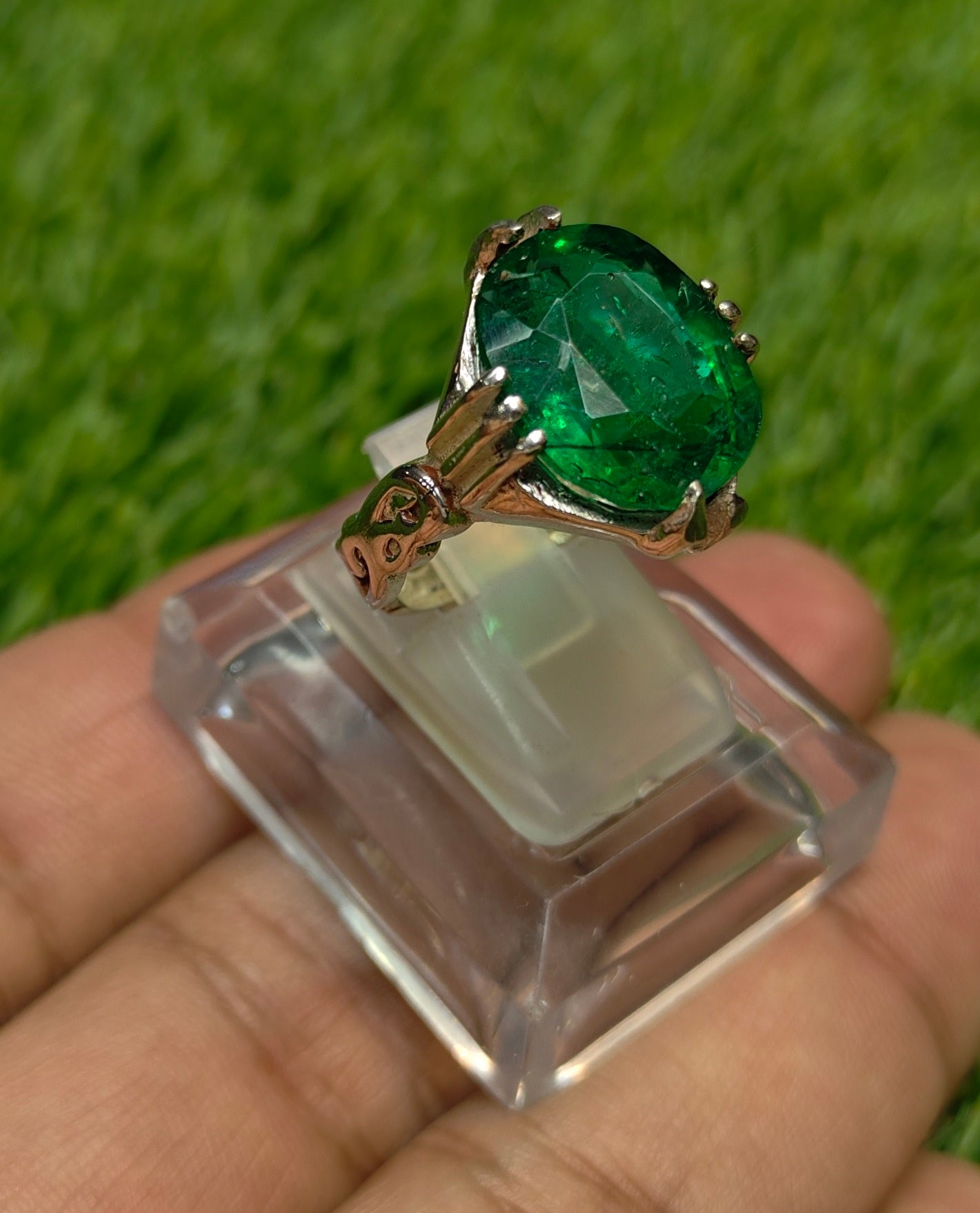 Premium Quality Gilson Zamurd Ring