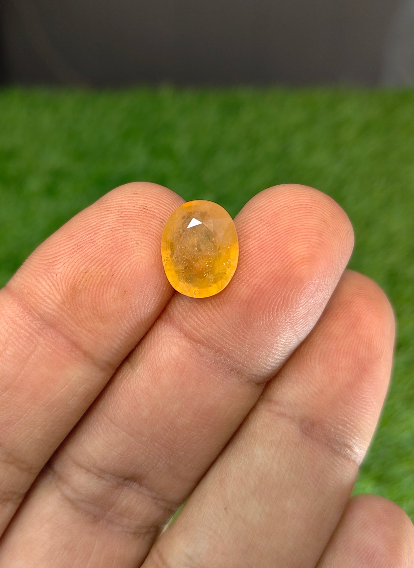 Premium Quality Pukhraj With Lab Certifice