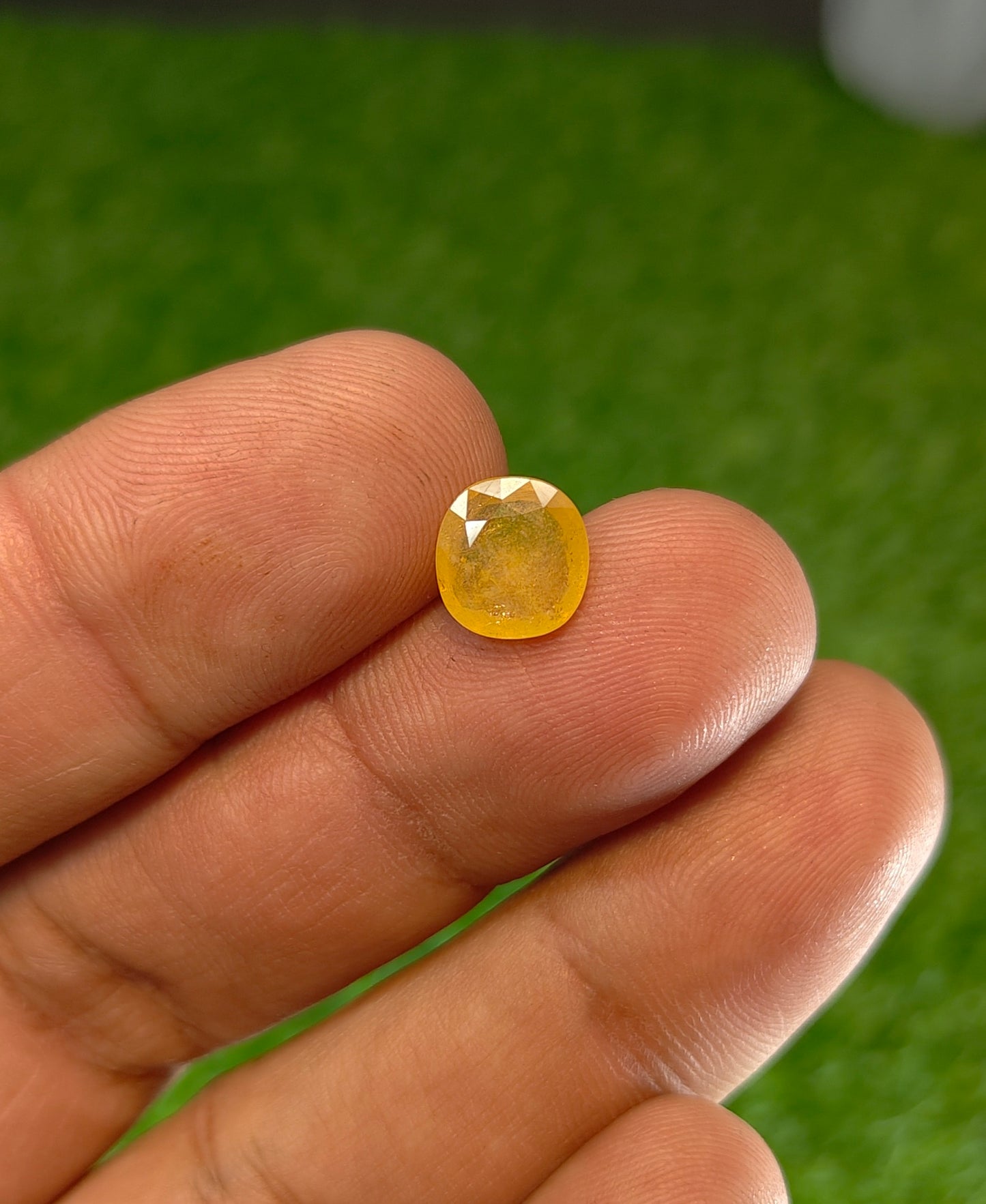 Premium Quality Pukhraj With Lab Certifice