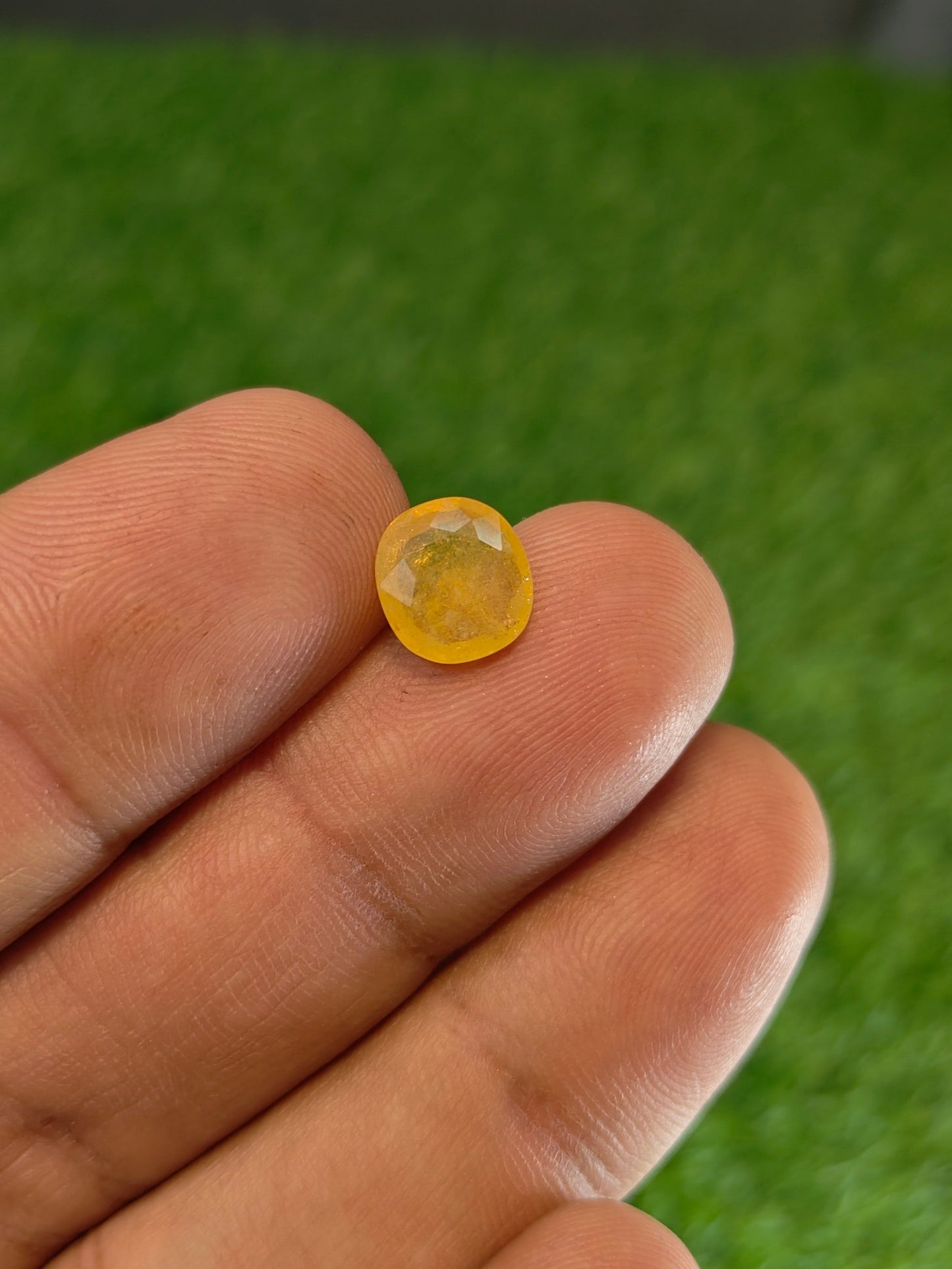 Premium Quality Pukhraj With Lab Certifice