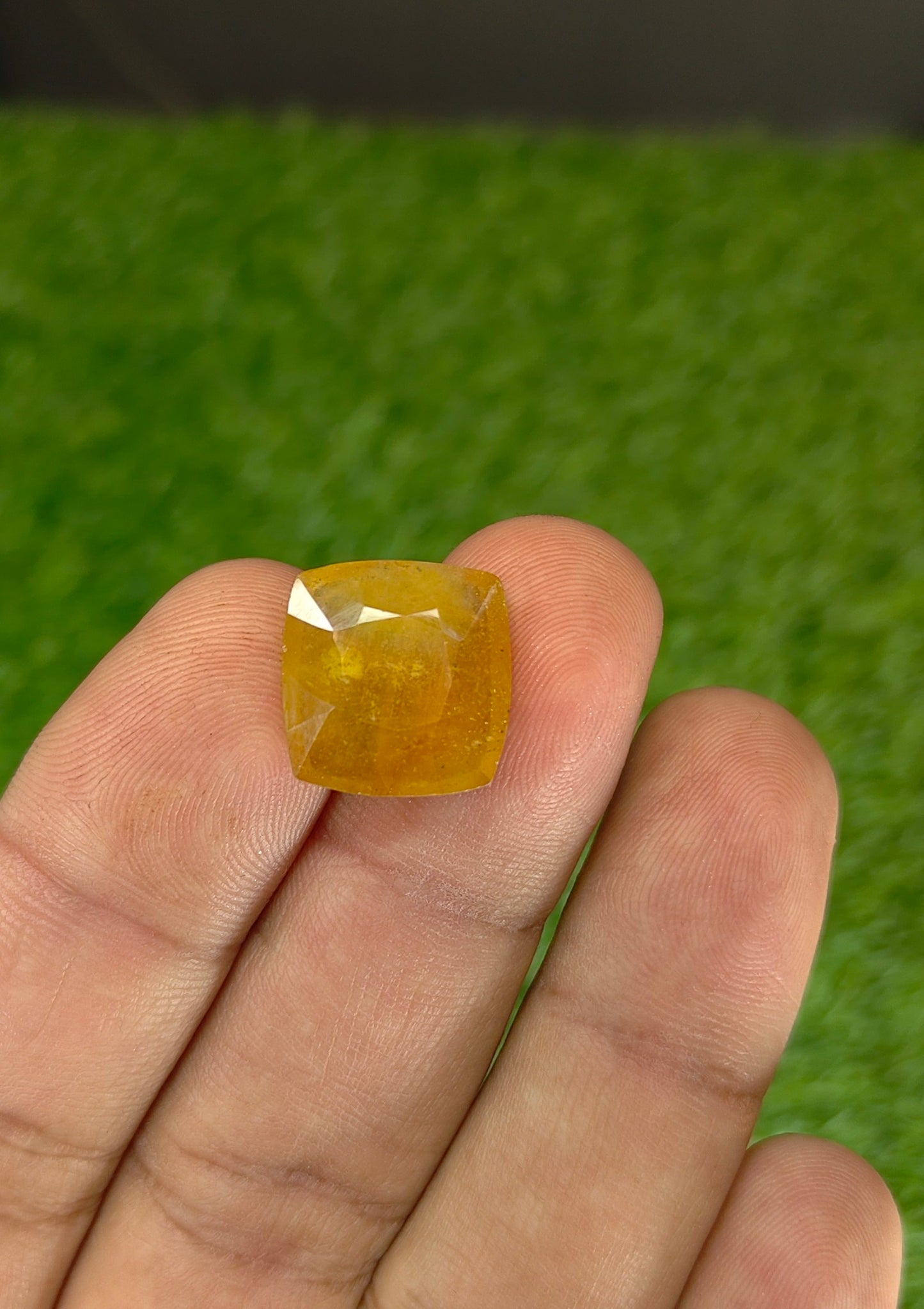 Premium Quality Pukhraj With Lab Certifice