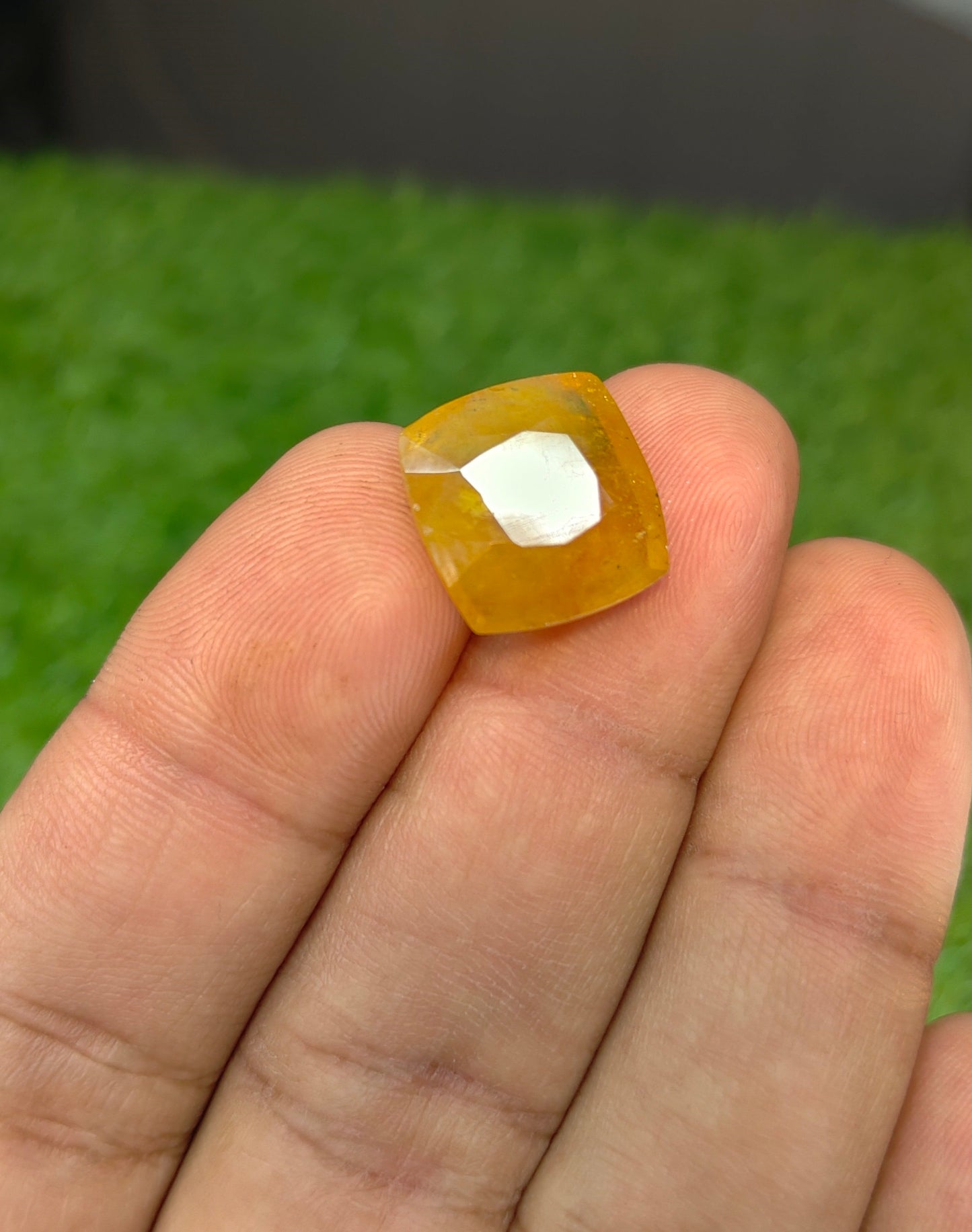 Premium Quality Pukhraj With Lab Certifice