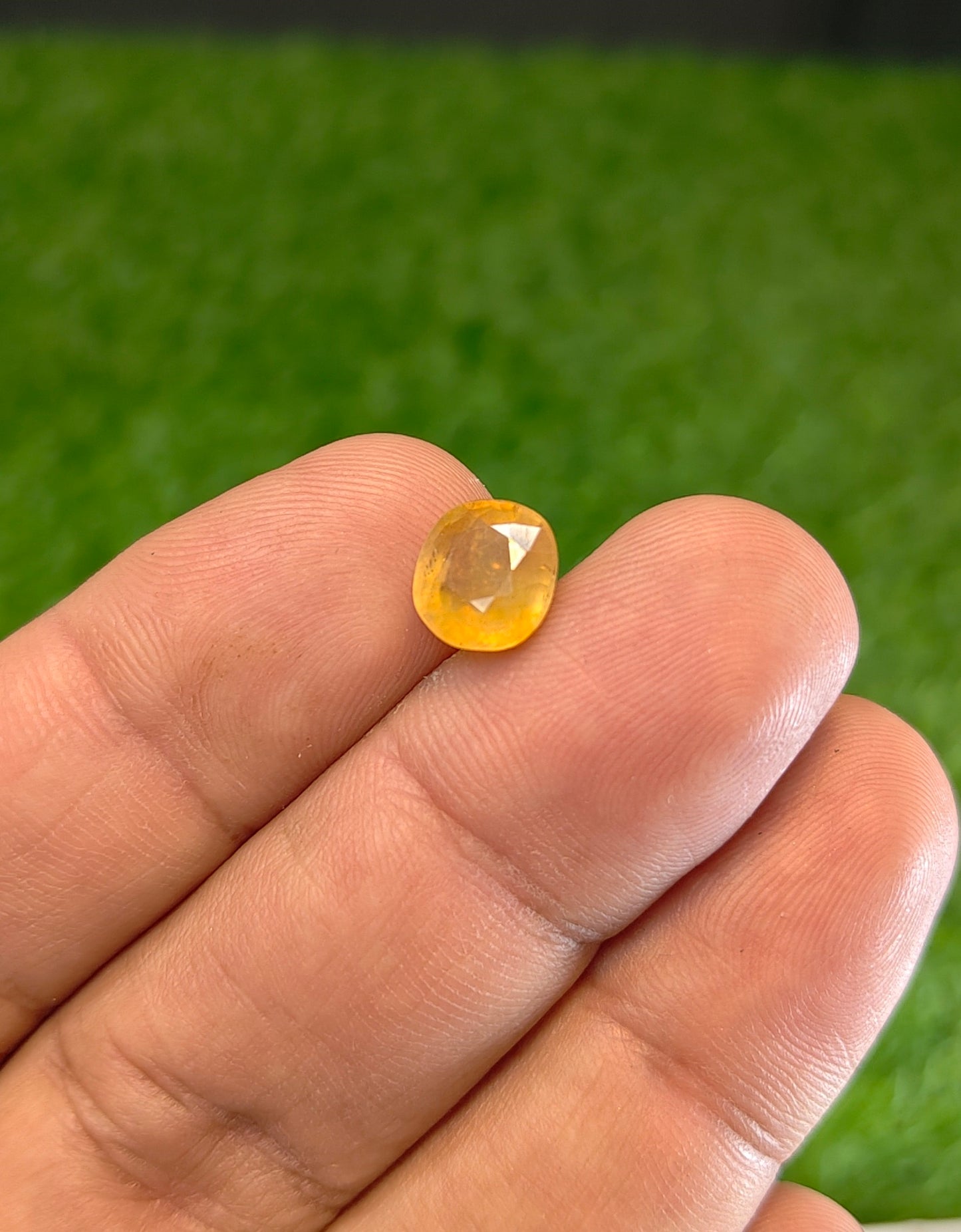 Premium Quality Pukhraj With Lab Certifice