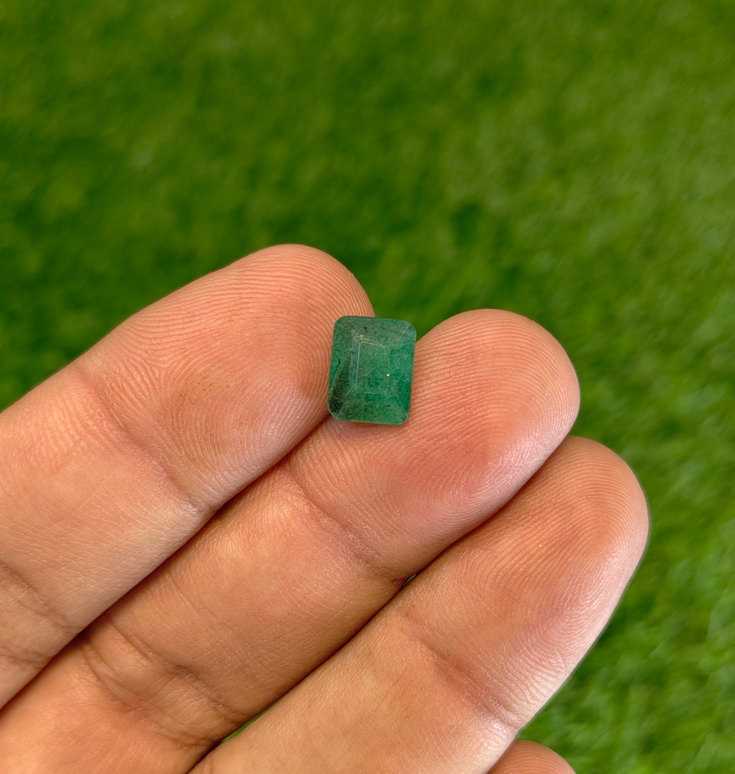 Premium Quality Zambian Zamurd With Lab Certifice