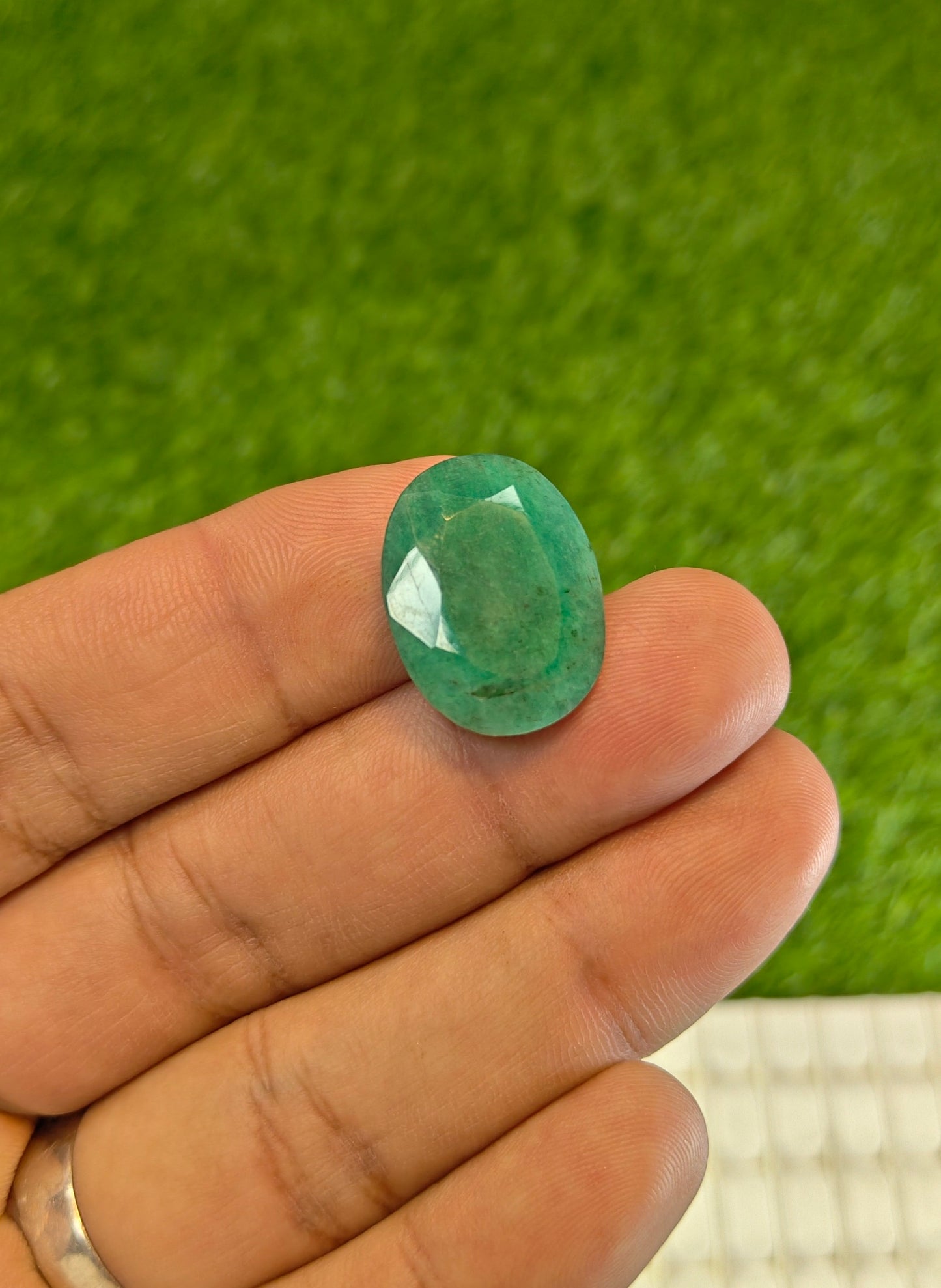 Premium Quality Zambian Zamurd With Lab Certifice