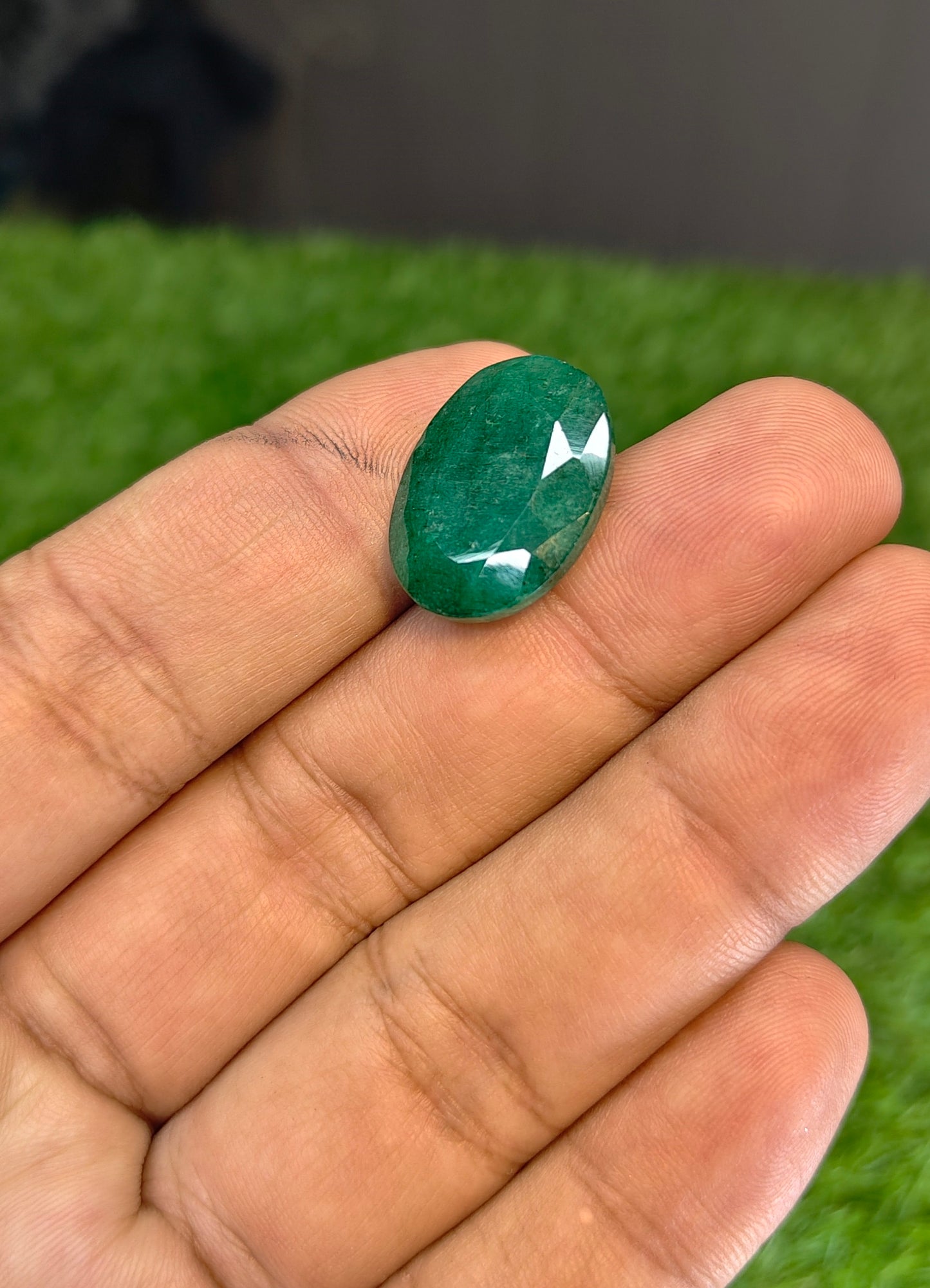 Premium Quality Zambian Zamurd With Lab Certifice