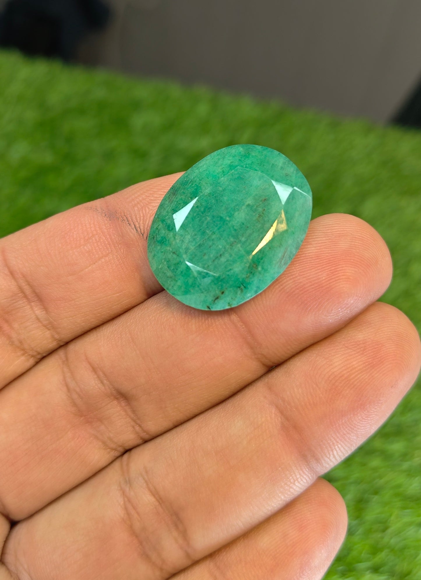 Premium Quality Zambian Zamurd With Lab Certifice