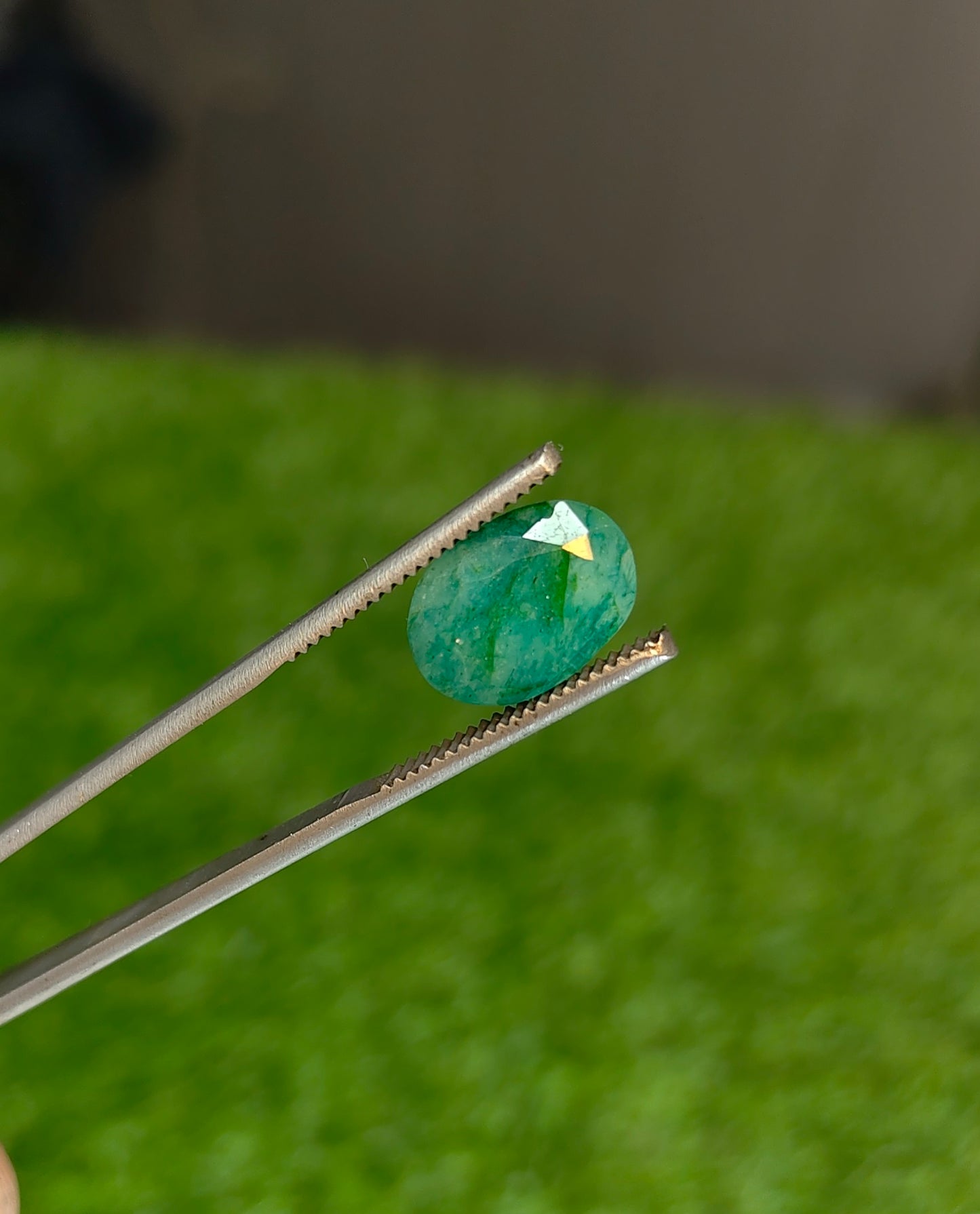 Premium Quality Zambian Zamurd With Lab Certifice