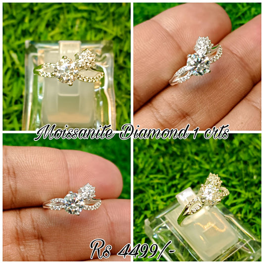 Moissanite diamond 1 Crt Ring