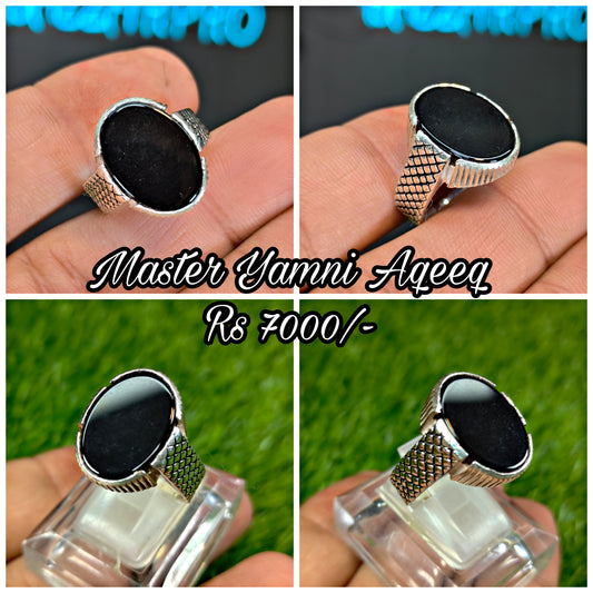 Premium Quality Black Aqeeq Ring